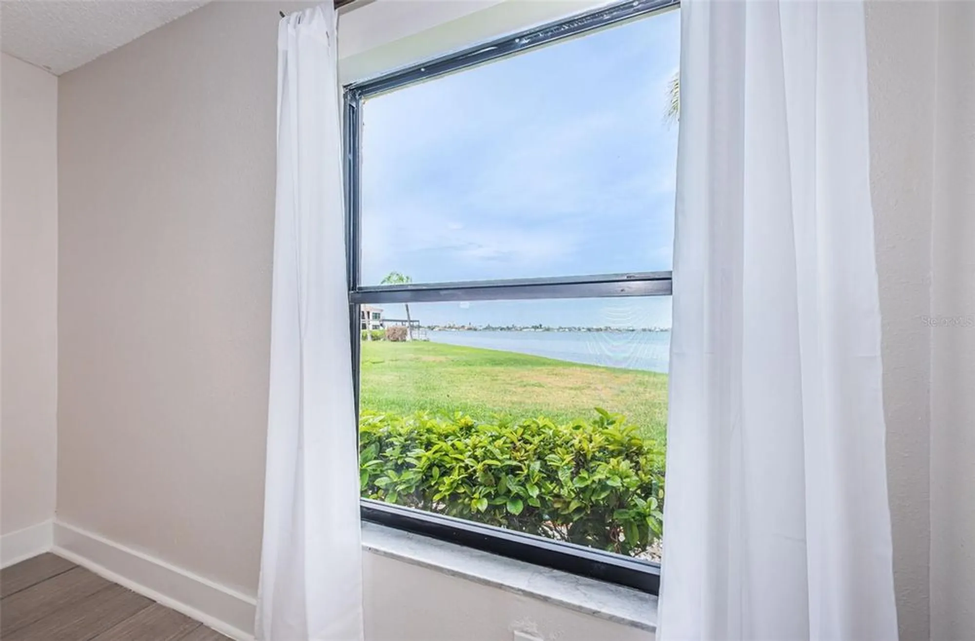 Property Slideshow image 25 of 63 | 6145 sun blvd apt 107, St Petersburg, FL, 33715