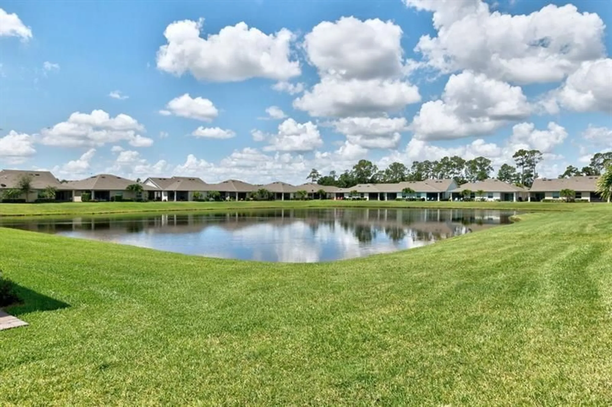 Property Slideshow image 29 of 36 | 6105 red maple mnr, Vero Beach, FL, 32966