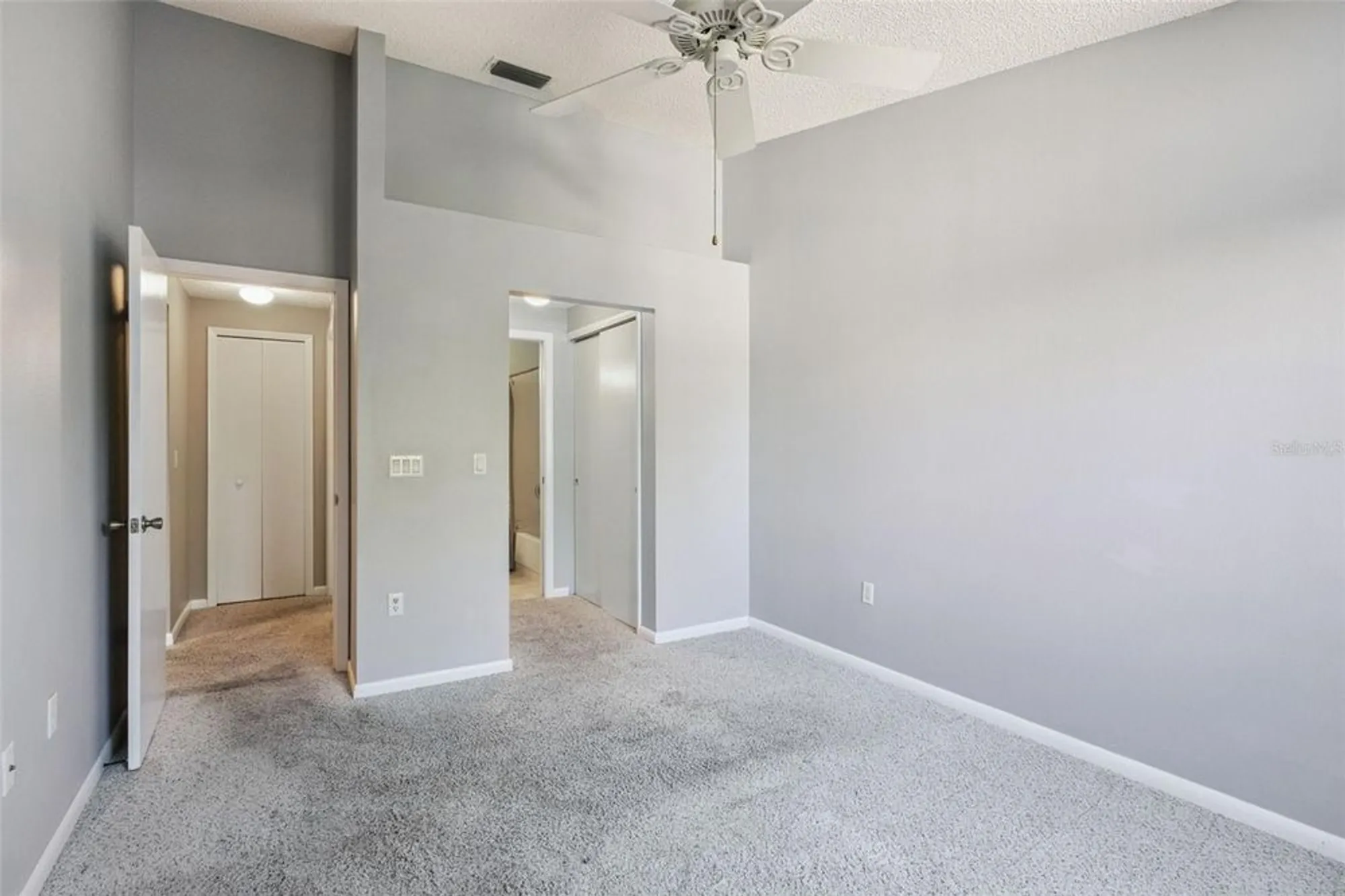 Property Slideshow image 26 of 82 | 26755 cash ct, Leesburg, FL, 34748