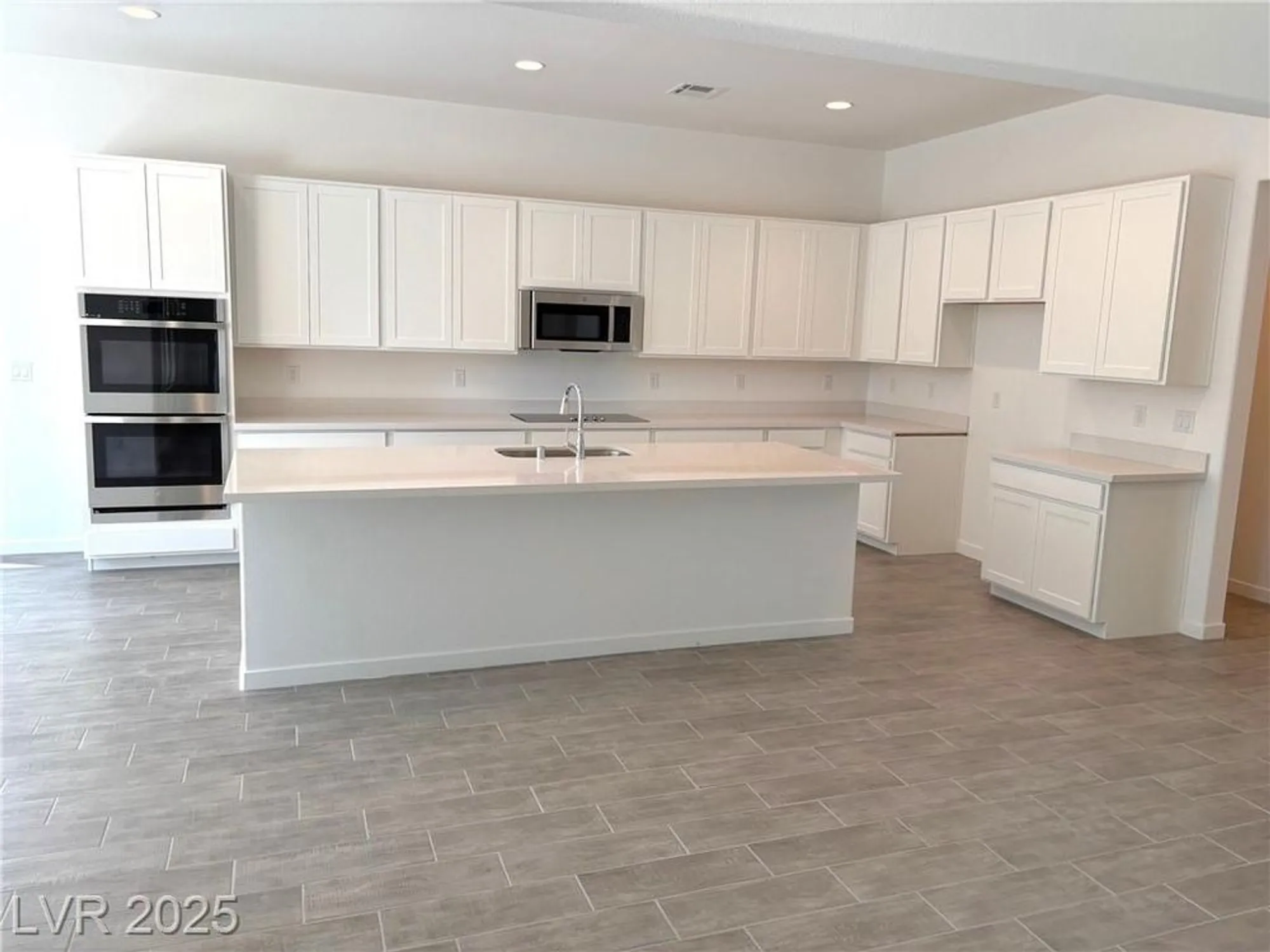 Property Slideshow image 9 of 28 | 5707 victoria falls dr, Pahrump, NV, 89061