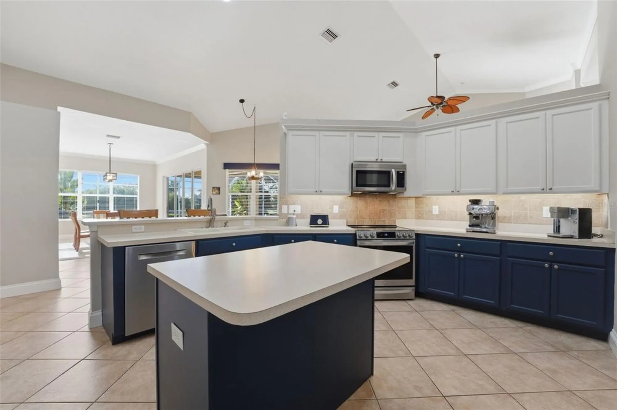 Property Slideshow image 13 of 75 | 14230 silver lakes cir, Port Charlotte, FL, 33953