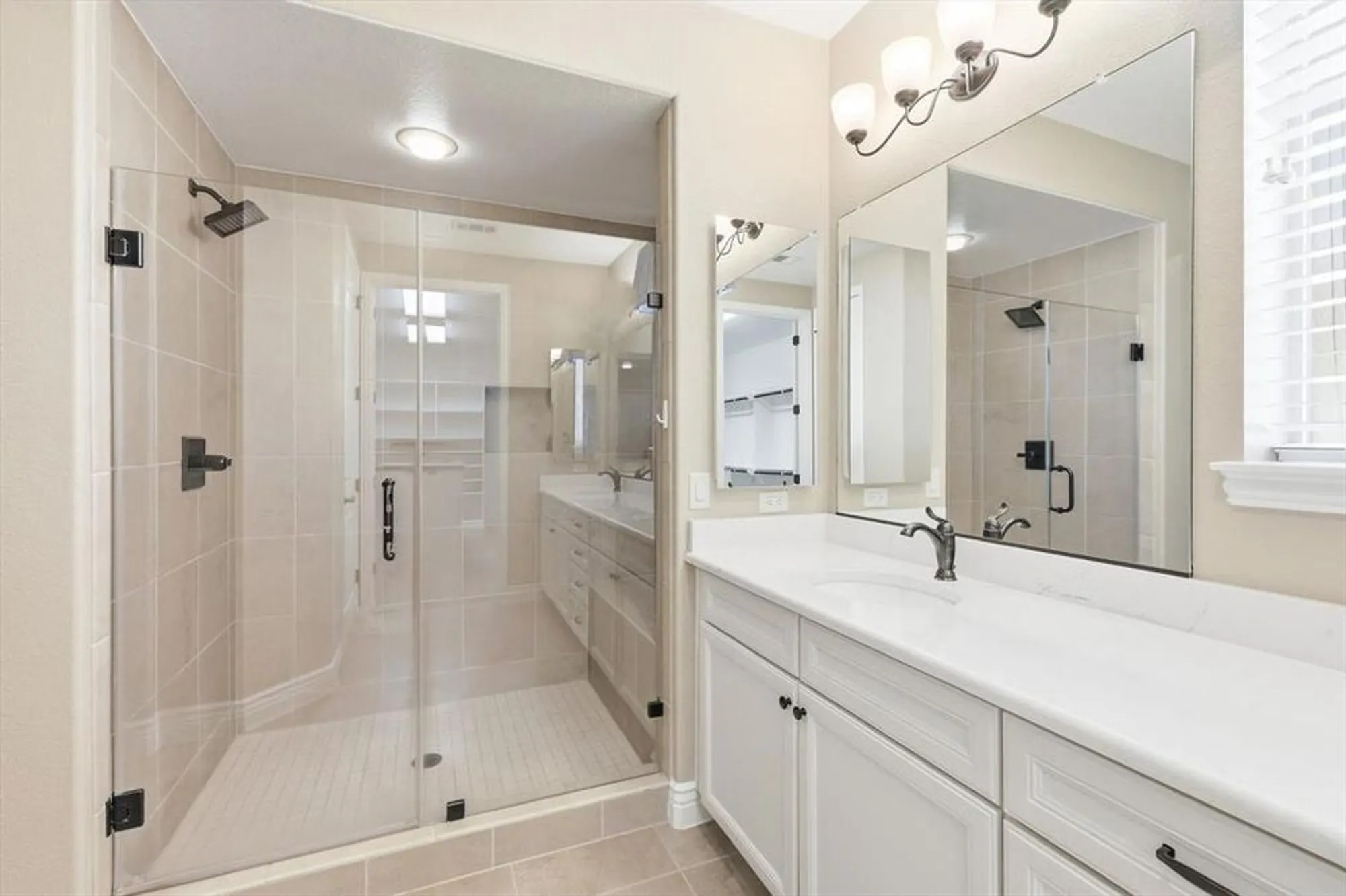 Property Slideshow image 19 of 37 | 11920 cinnamon dr, Denton, TX, 76207