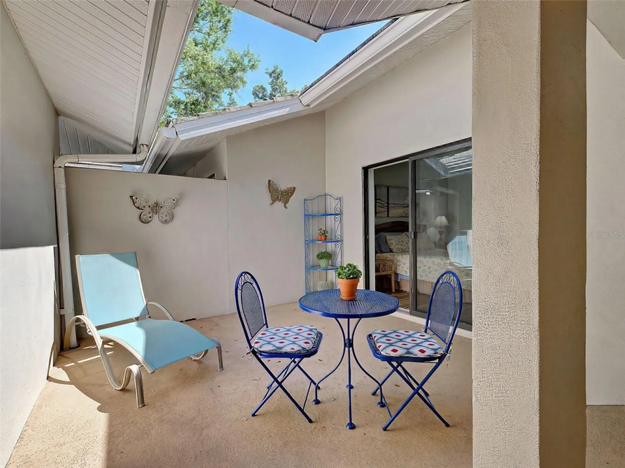 Property Slideshow image 33 of 74 | 220 southampton dr 325, Venice, FL, 34293