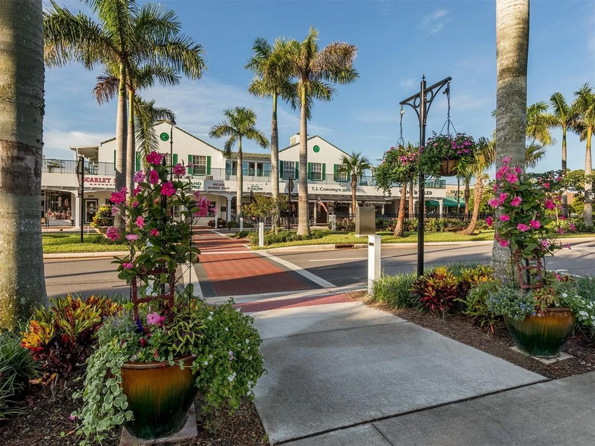 Property Slideshow image 43 of 68 | 437 cerromar ln unit 312, Venice, FL, 34293
