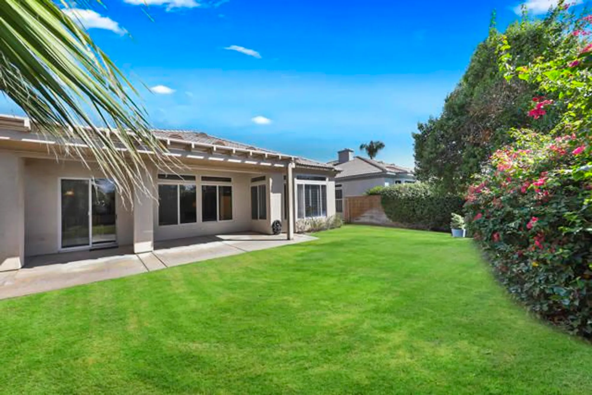 Property Slideshow image 12 of 31 | 80179 royal birkdale dr, Indio, CA, 92201