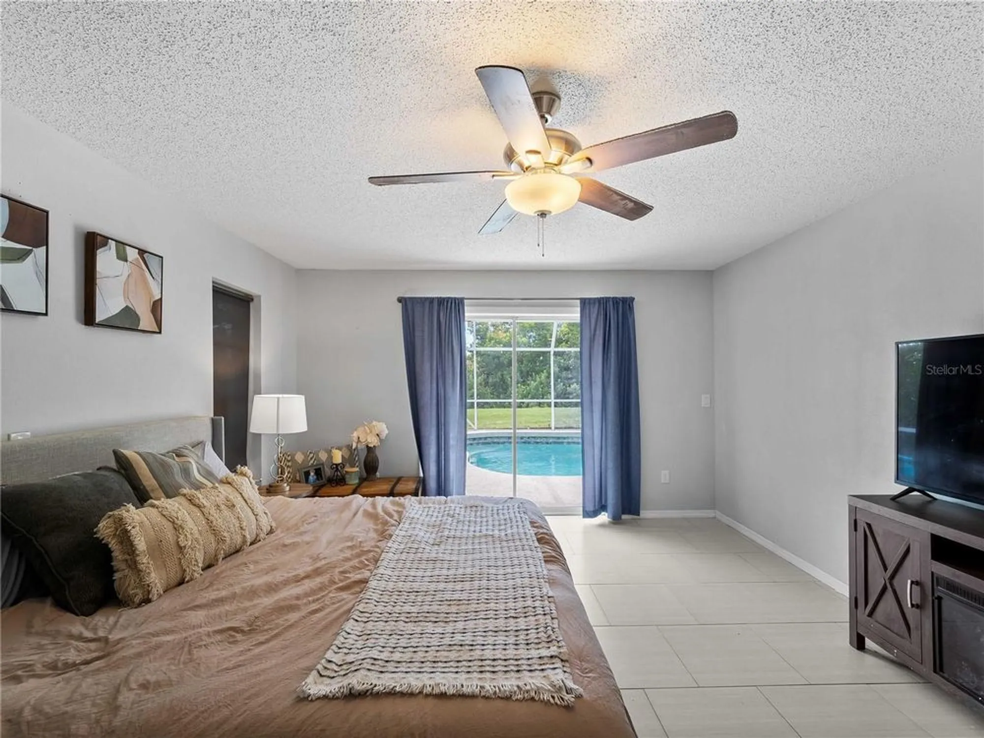 Property Slideshow image 32 of 61 | 523 warwick dr, Venice, FL, 34293