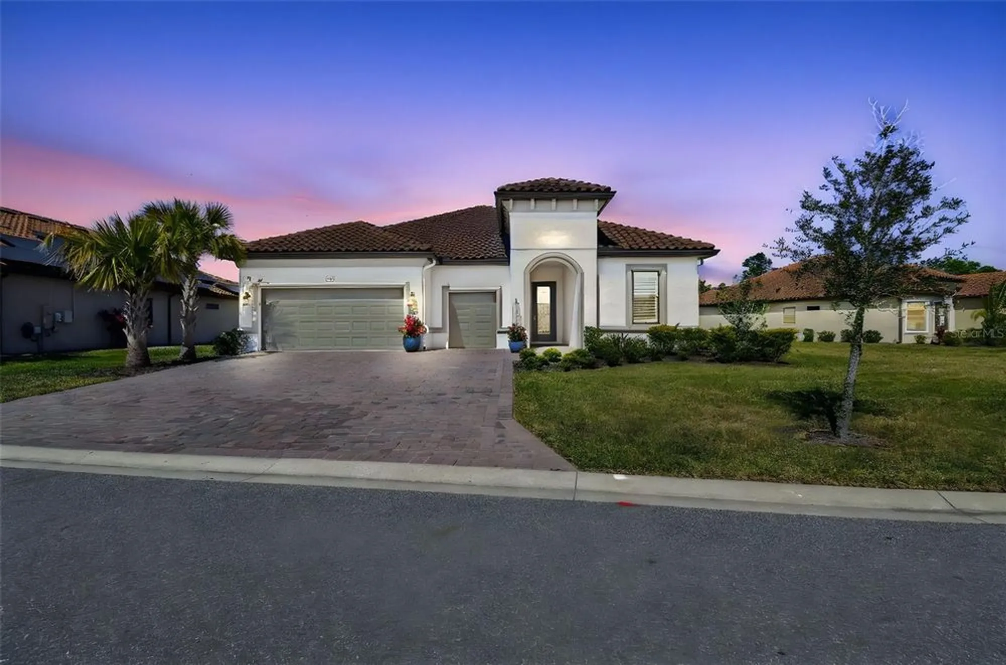 Property Slideshow image 2 of 62 | 3704 via monte napoleone dr, Poinciana, FL, 34759