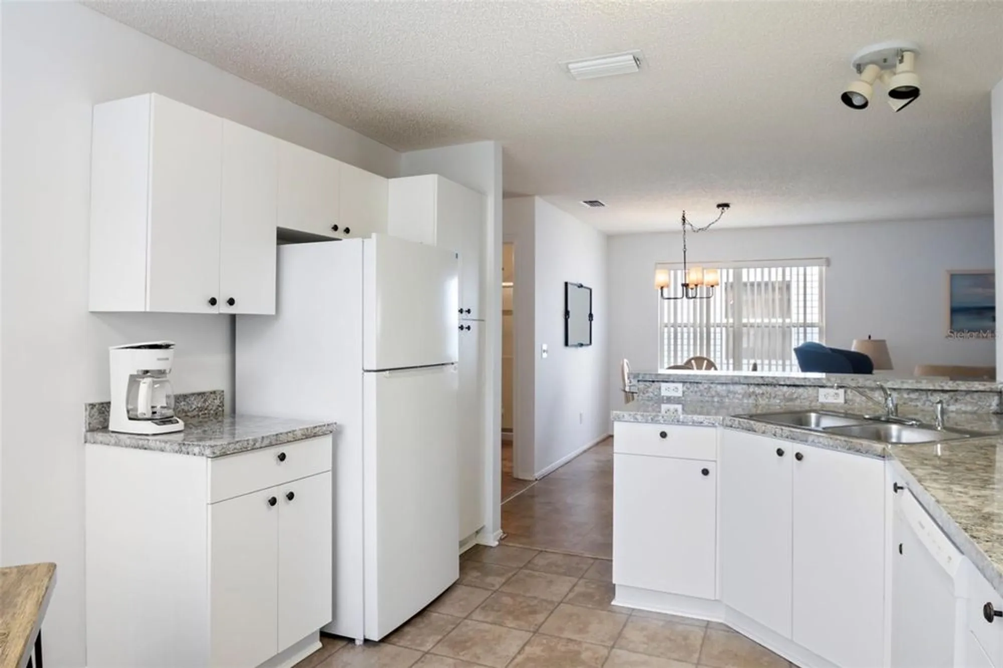 Property Slideshow image 9 of 34 | 523 san pedro dr, The Villages, FL, 32159