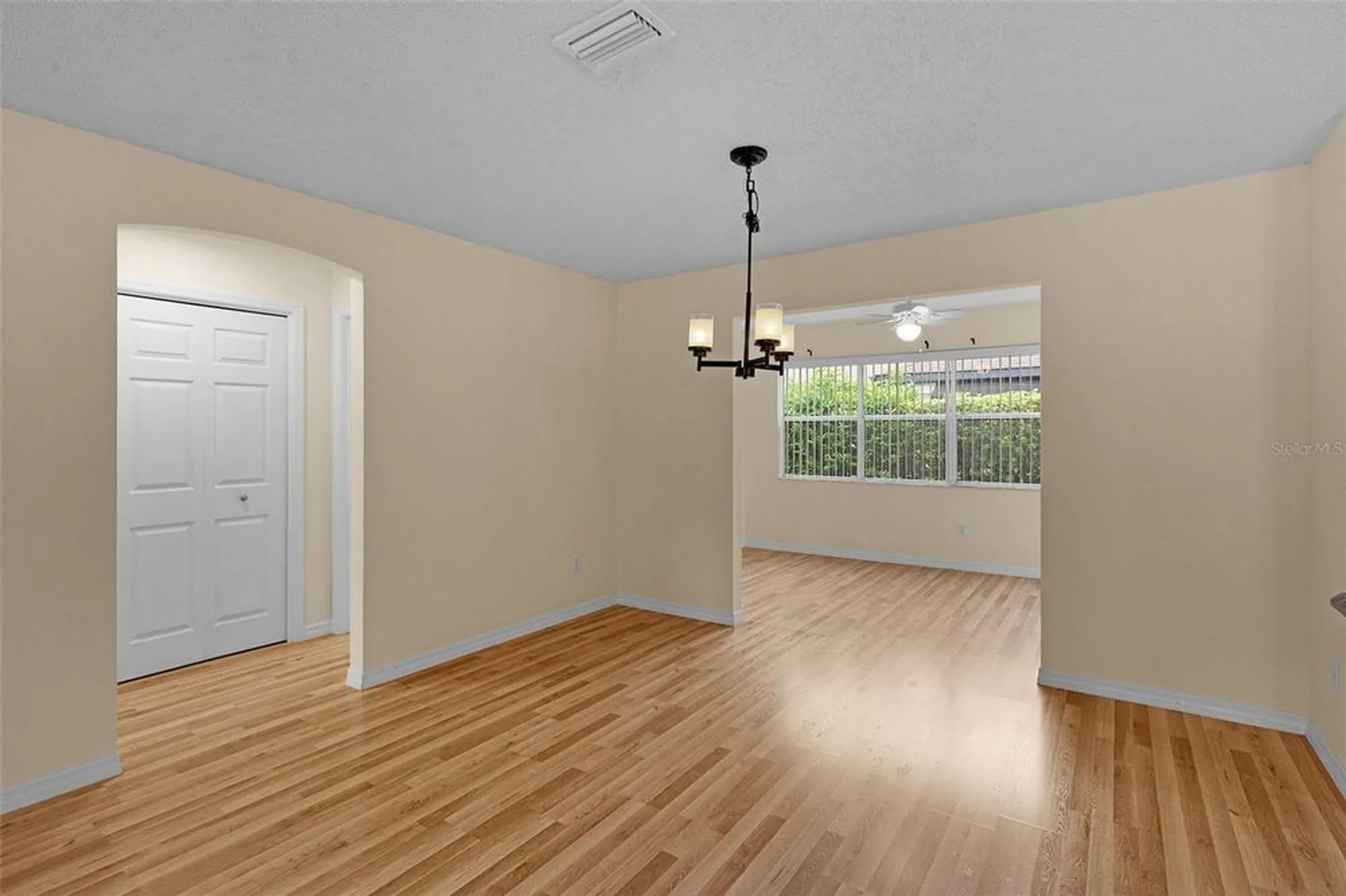 Property Slideshow image 21 of 55 | 1003 del mar dr, Lady Lake, FL, 32159