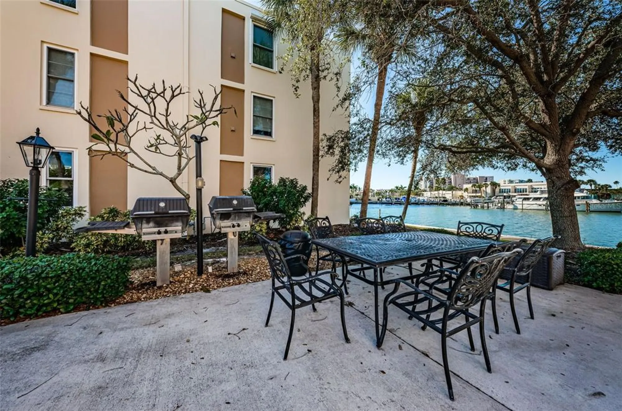 Property Slideshow image 37 of 90 | 7420 bay island dr 171, South Pasadena, FL, 33707
