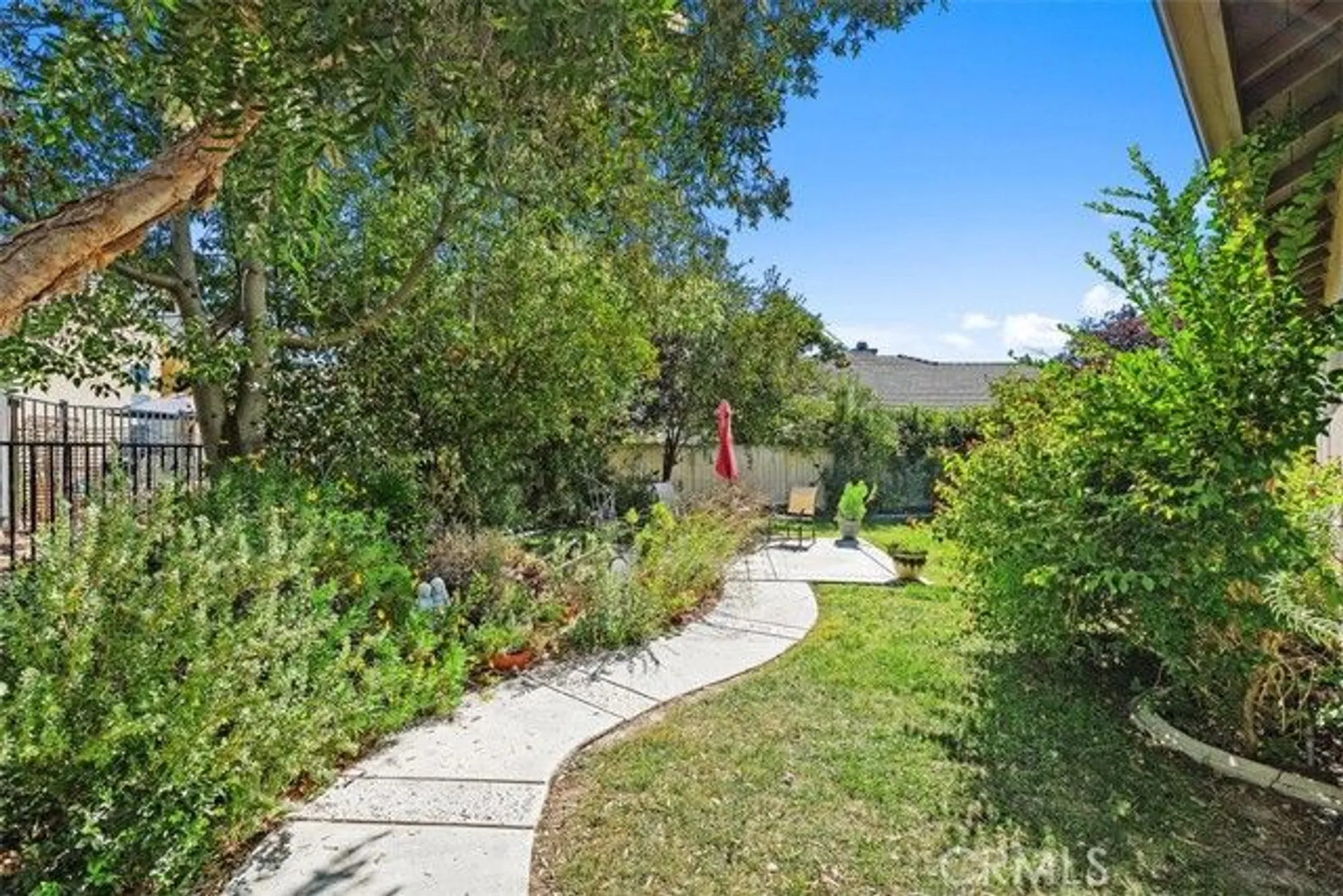 Property Slideshow image 22 of 50 | 29438 bentcreek ct, Menifee, CA, 92584