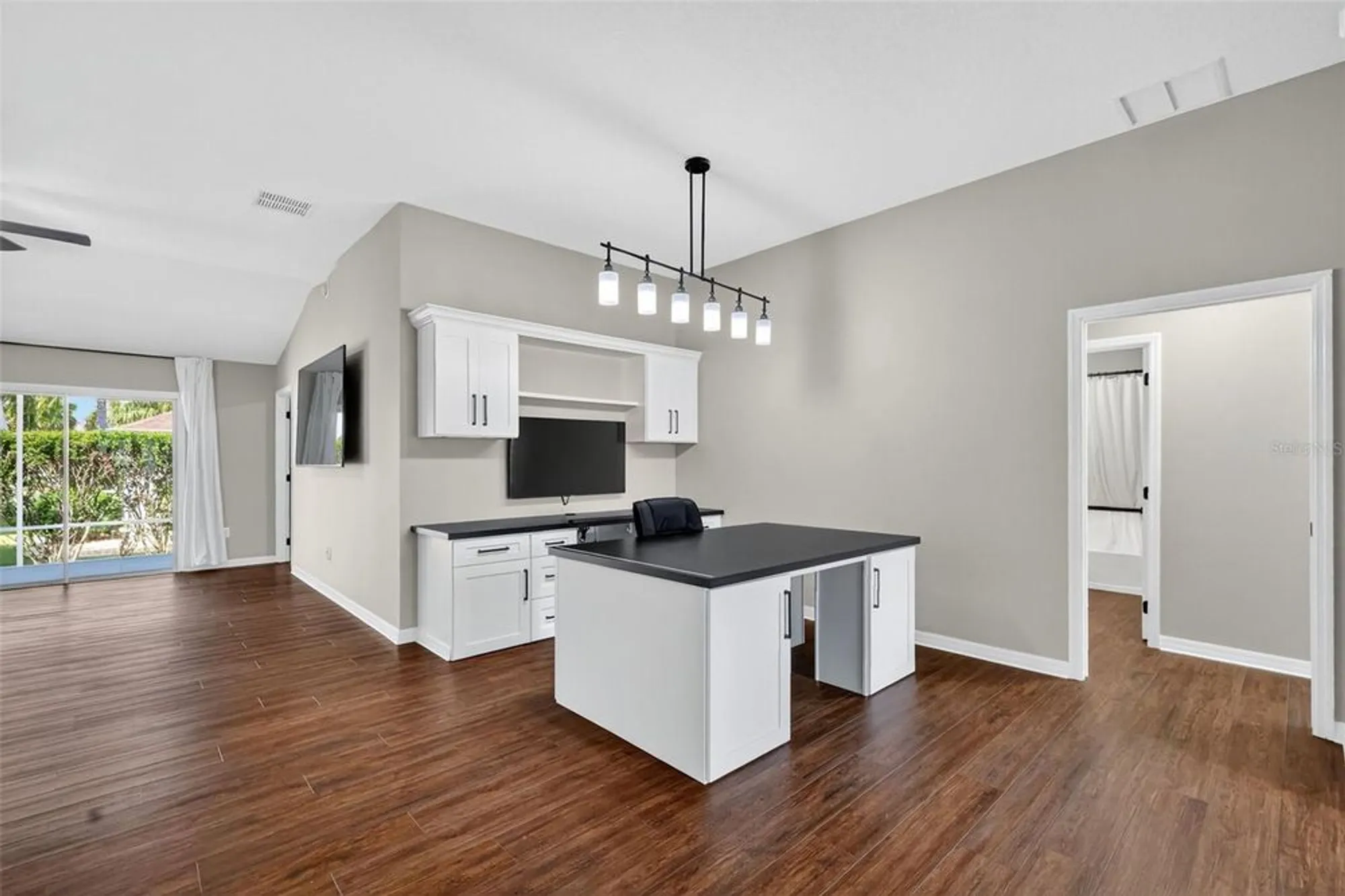 Property Slideshow image 17 of 39 | 669 pearson st, The Villages, FL, 32162