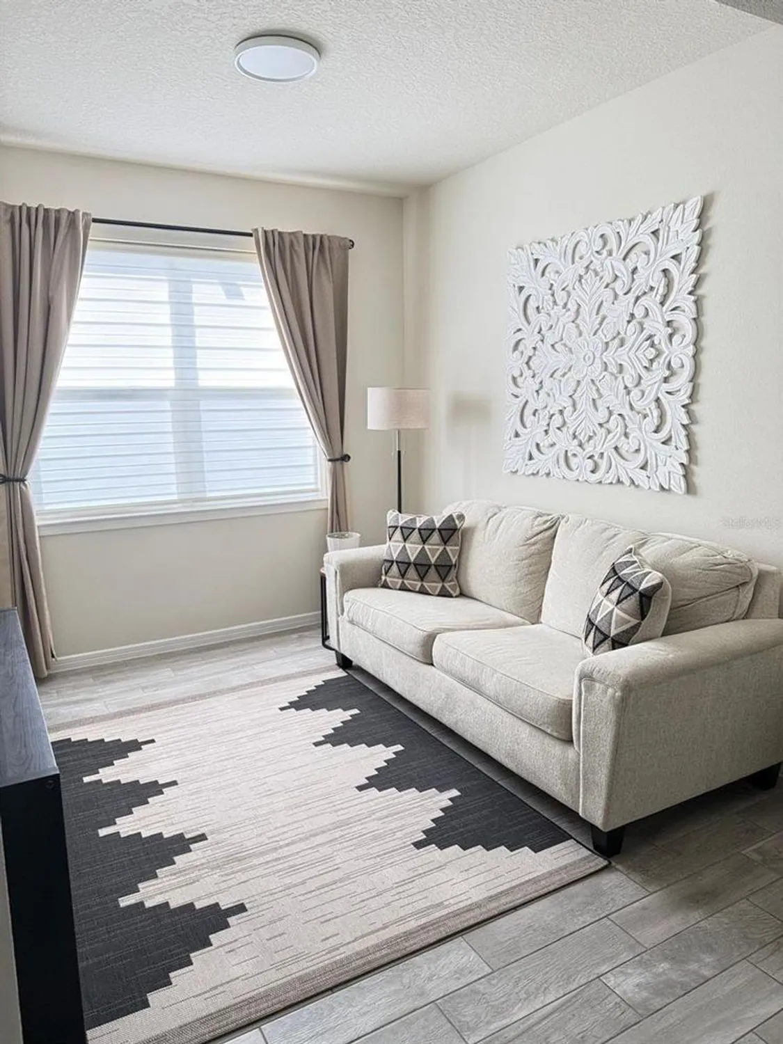 Property Slideshow image 14 of 18 | 1873 spring shower cir, Kissimmee, FL, 34744