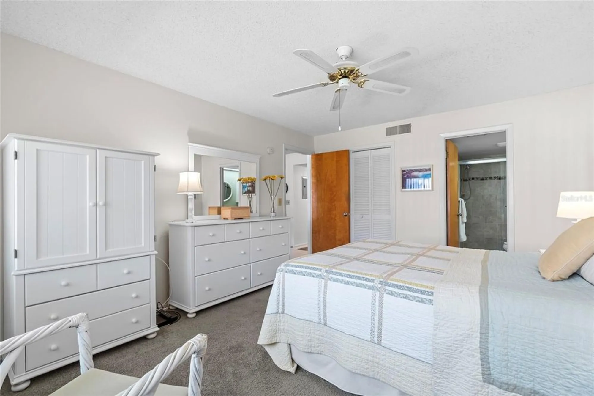 Property Slideshow image 21 of 46 | 2502 royal pines cir # 5a, Clearwater, FL, 33763