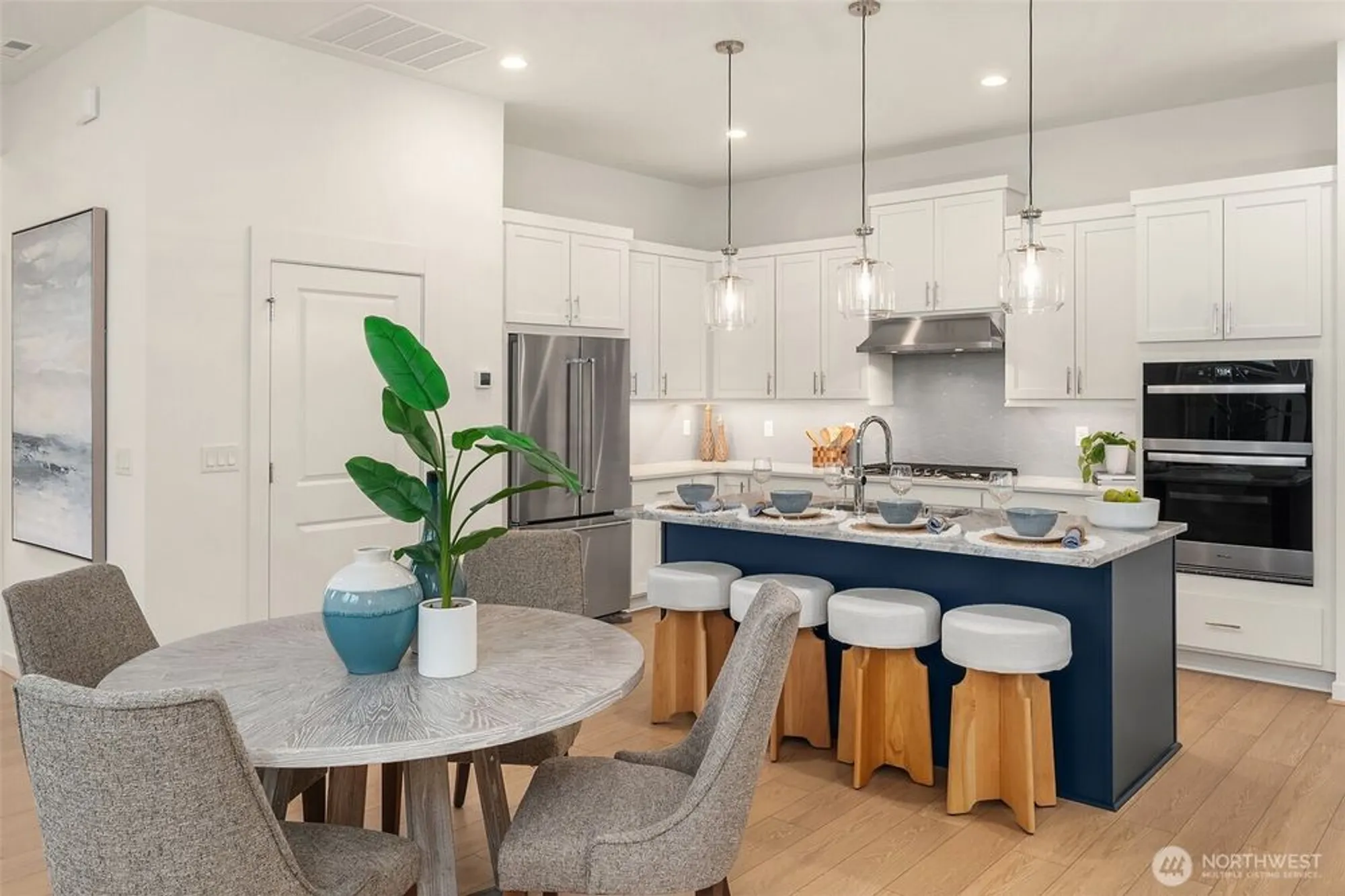 Property Slideshow image 5 of 31 | 33938 calla lily pl se, Black Diamond, WA, 98010