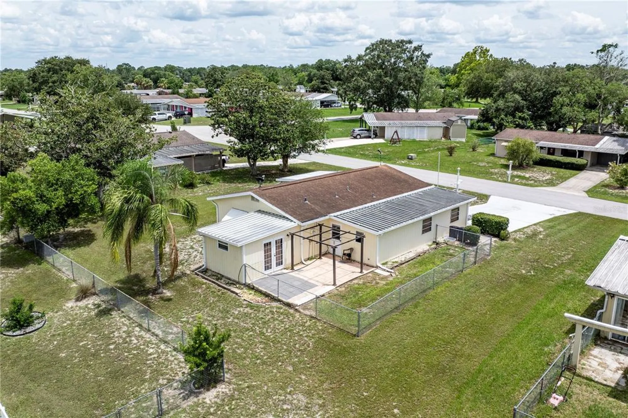 Property Slideshow image 4 of 31 | 9035 sw 102nd pl, Ocala, FL, 34481