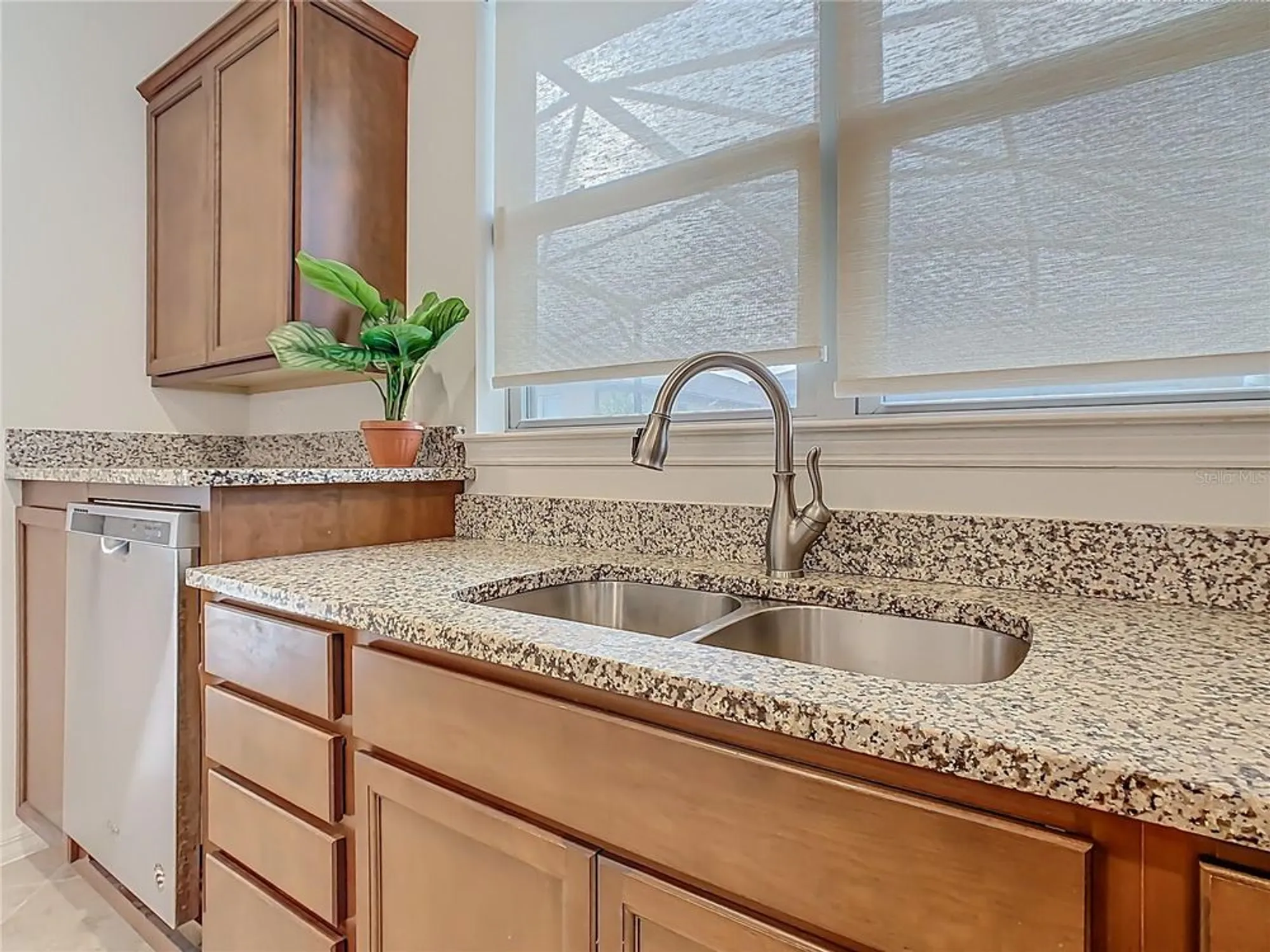 Property Slideshow image 11 of 60 | 210 tomelloso way, Davenport, FL, 33837