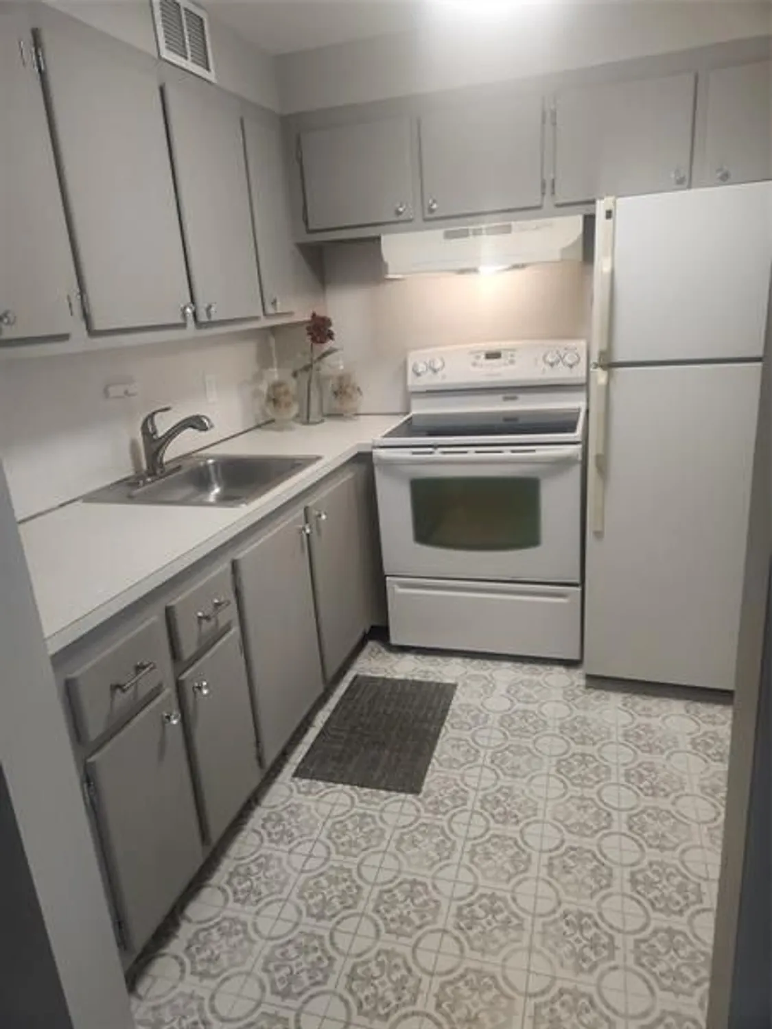 Property Slideshow image 4 of 26 | 194 newport l # 194, Deerfield Beach, FL, 33442