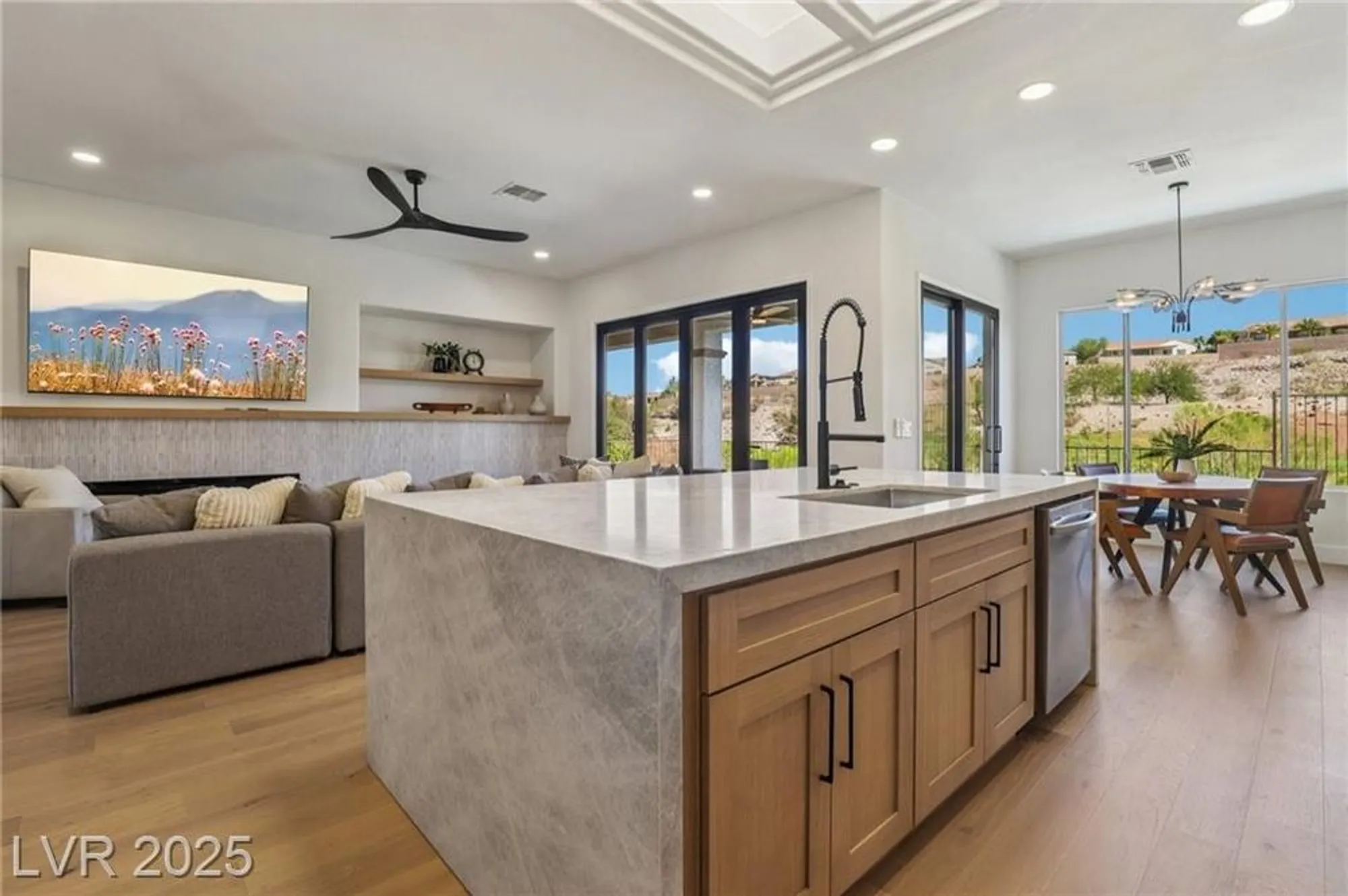 Property Slideshow image 27 of 82 | 2386 hardin ridge dr, Henderson, NV, 89052