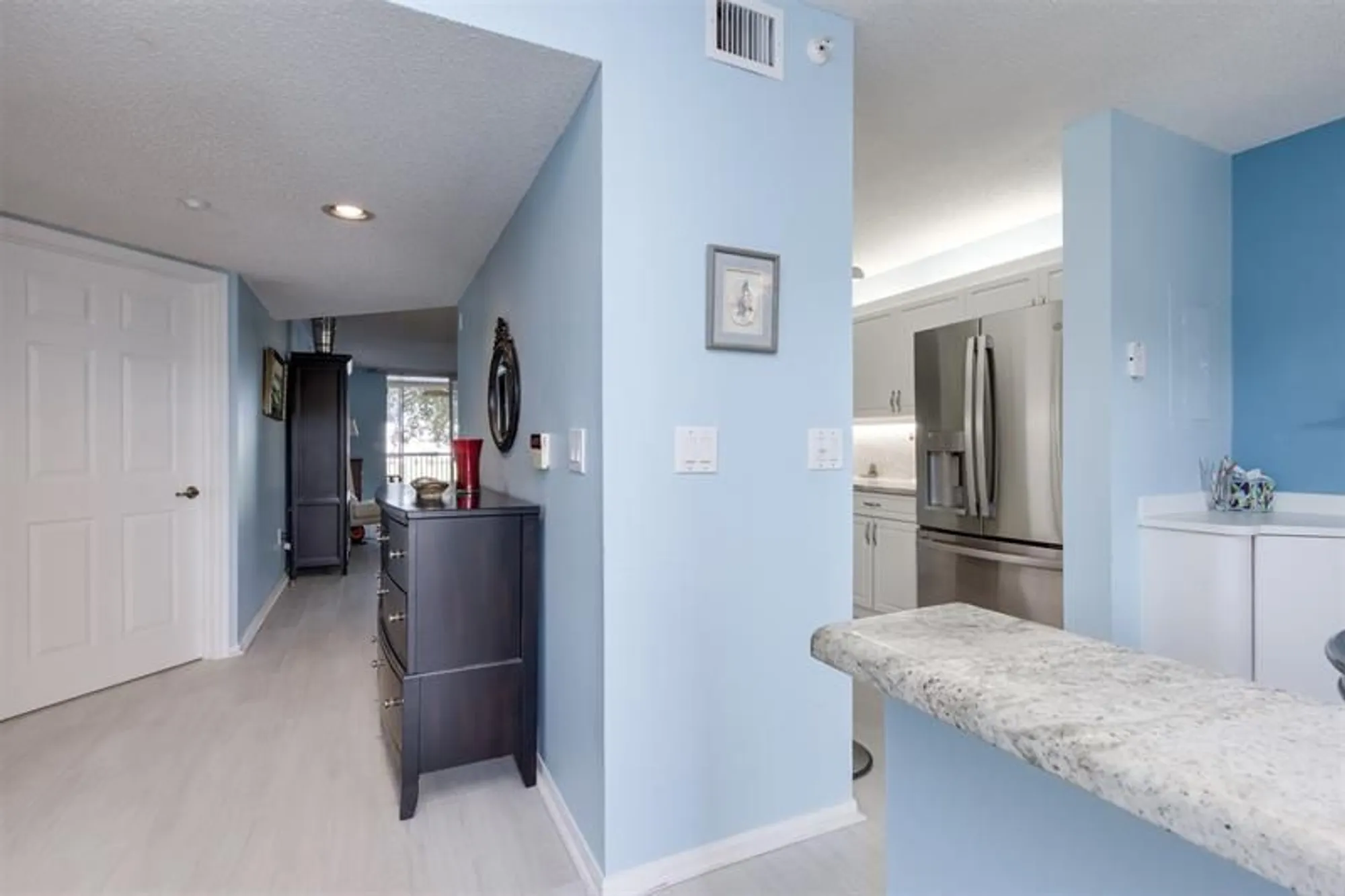 Property Slideshow image 7 of 33 | 9539 weldon cir f201, Tamarac, FL, 33321