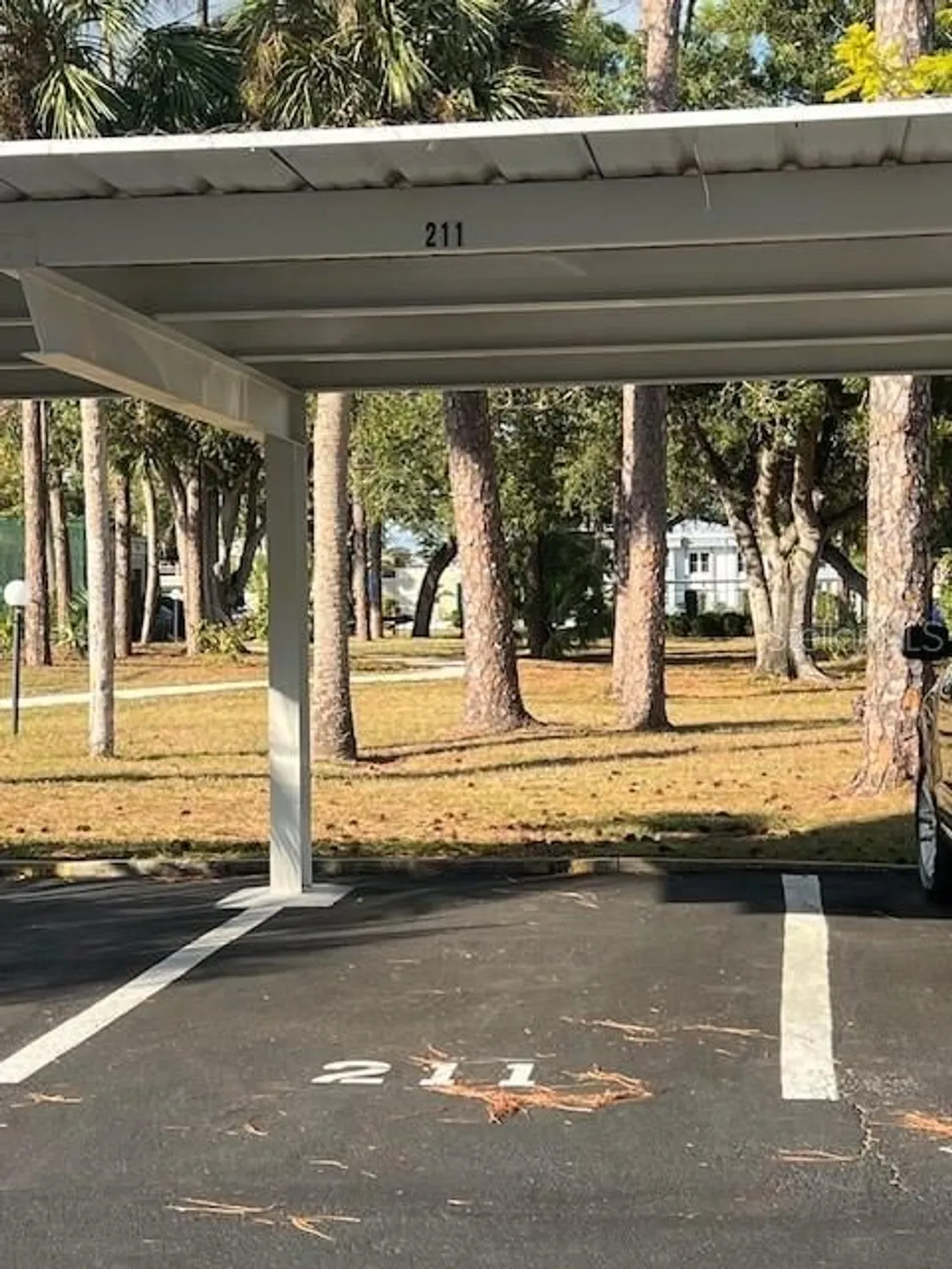 Property Slideshow image 18 of 27 | 21260 brinson ave 211, Port Charlotte, FL, 33952