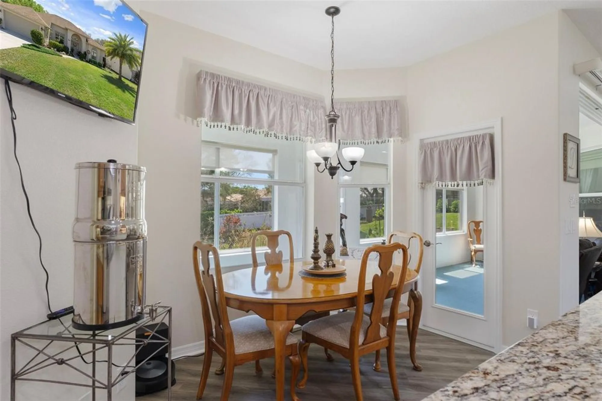 Property Slideshow image 13 of 48 | 374 w cobblestone loop, Hernando, FL, 34442