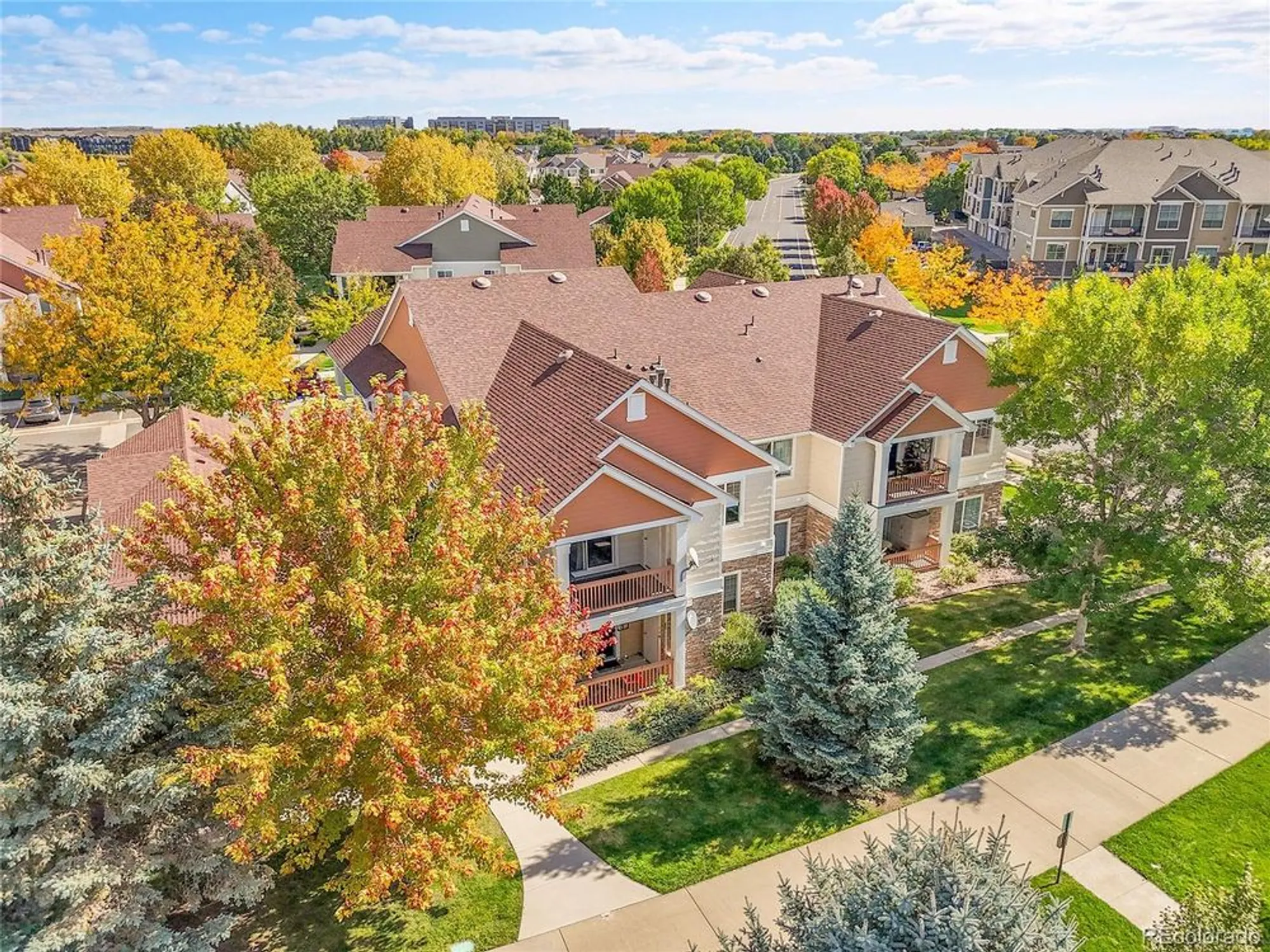 Property Slideshow image 19 of 29 | 4605 hahns peak dr unit 203, Loveland, CO, 80538