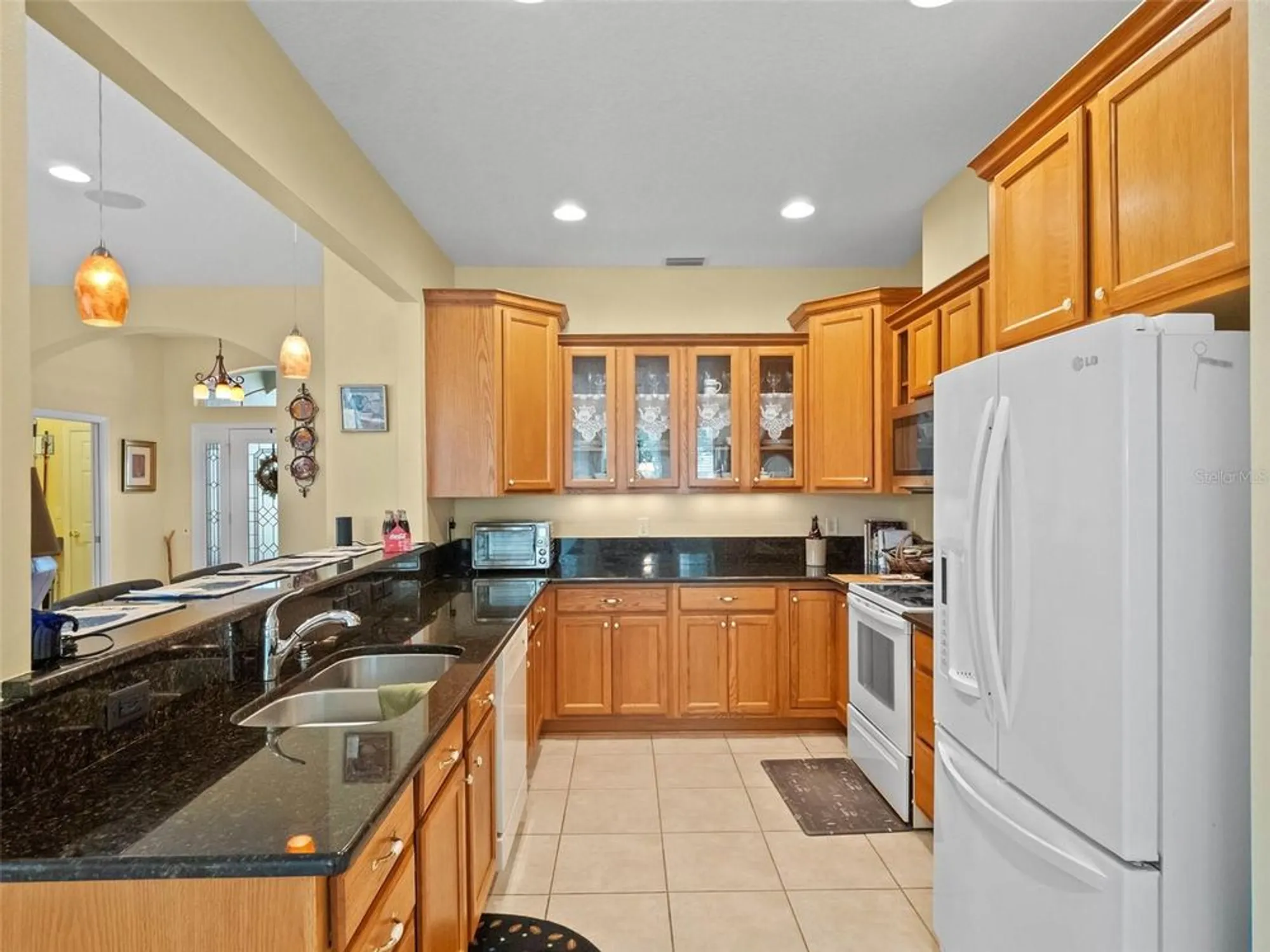 Property Slideshow image 14 of 65 | 20504 queen alexandra dr, Leesburg, FL, 34748