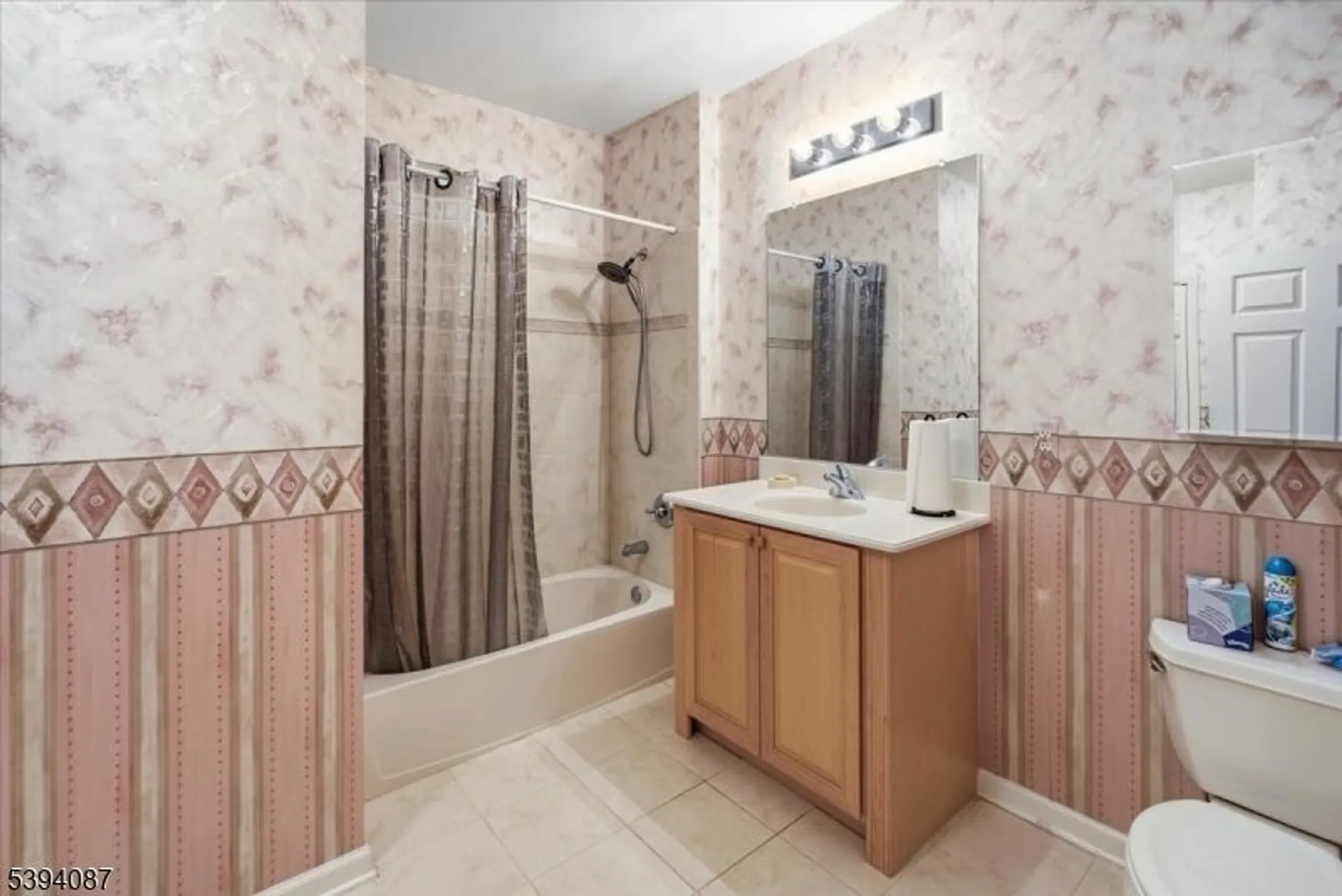 Property Slideshow image 29 of 43 | 89 ridgeview ln, Mount Arlington, NJ, 07856