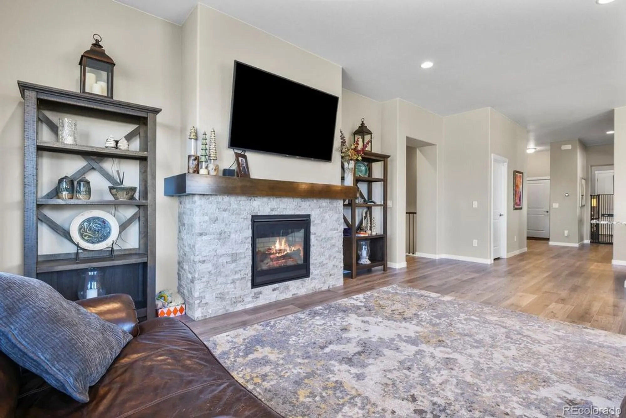 Property Slideshow image 11 of 50 | 6272 lochside vw, Colorado Springs, CO, 80927