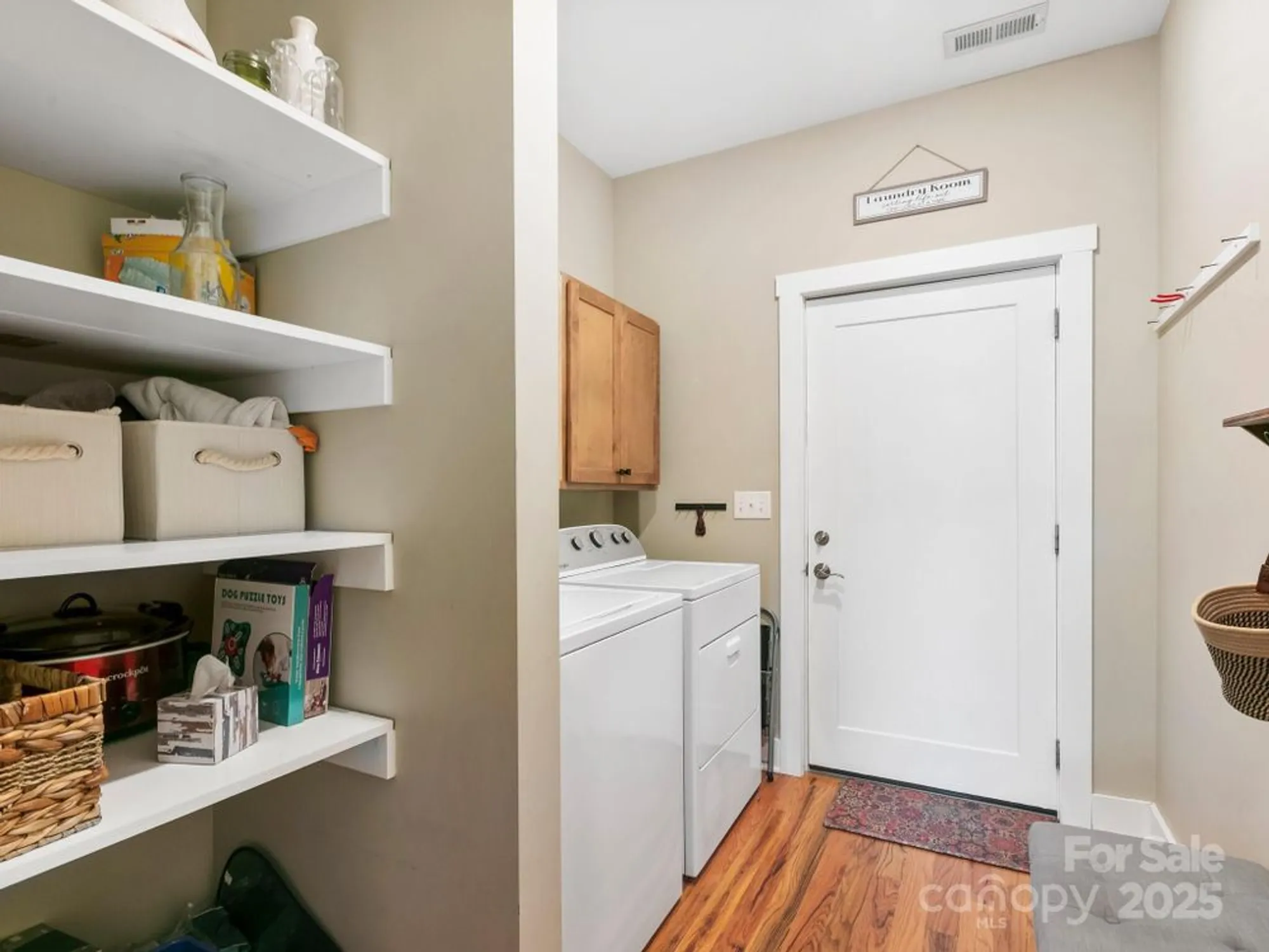 Property Slideshow image 28 of 34 | 371 beechnut dr, Hendersonville, NC, 28739