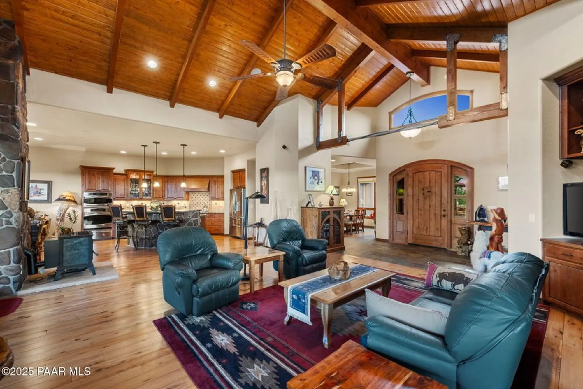 Property Slideshow image 11 of 91 | 11840 w cooper morgan trl, Prescott, AZ, 86305