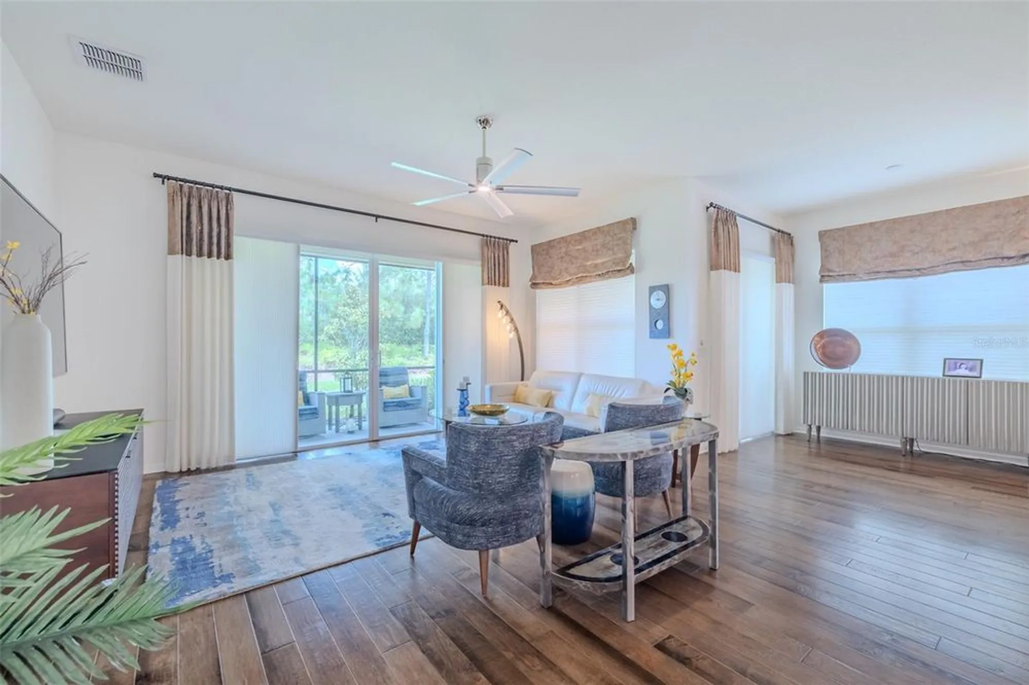 Property Slideshow image 26 of 92 | 4820 grand banks dr, Wimauma, FL, 33598