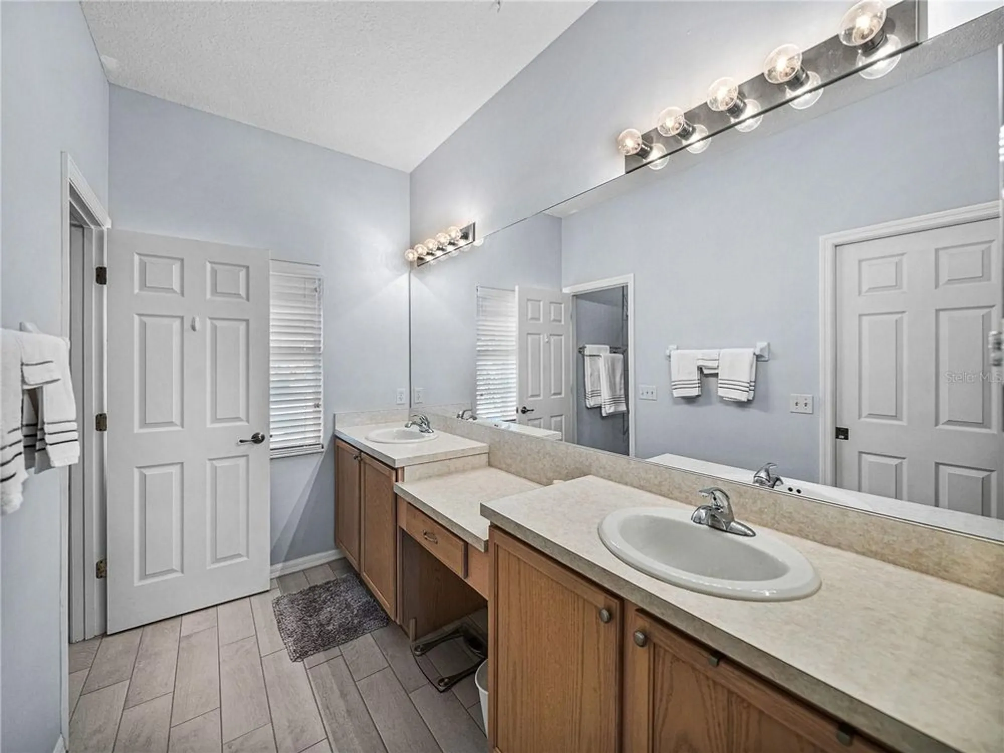 Property Slideshow image 41 of 100 | 4168 aberdeen ln, Lake Wales, FL, 33859