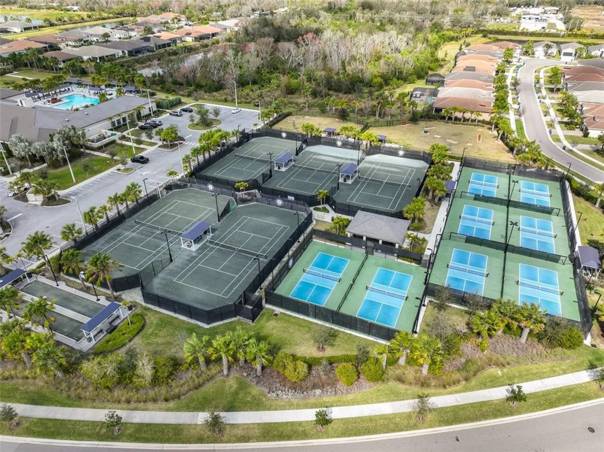 Property Slideshow image 54 of 58 | 4920 sevilla shores dr, Wimauma, FL, 33598