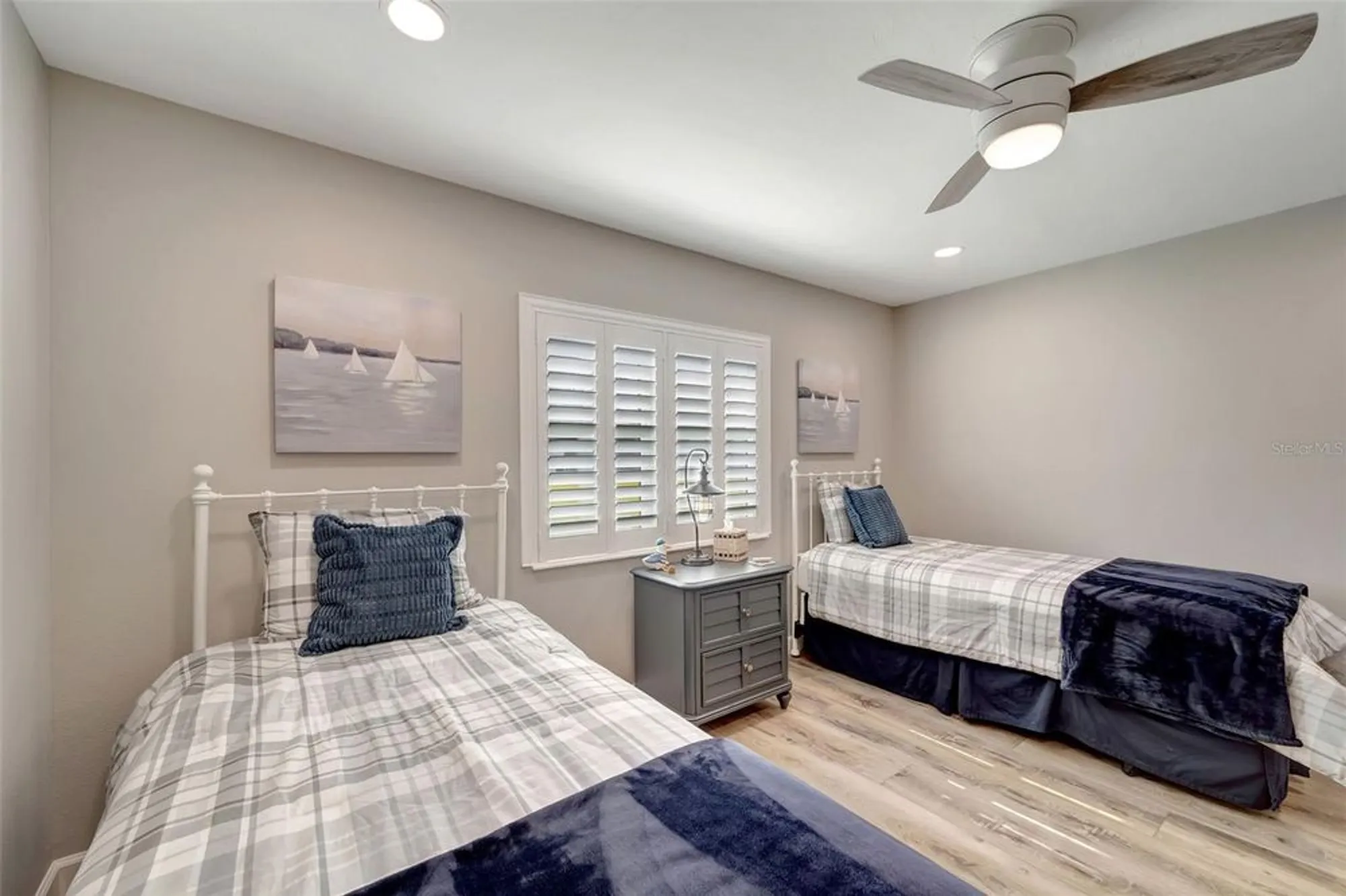 Property Slideshow image 27 of 36 | 3546 auburn ct 240, Sarasota, FL, 34231