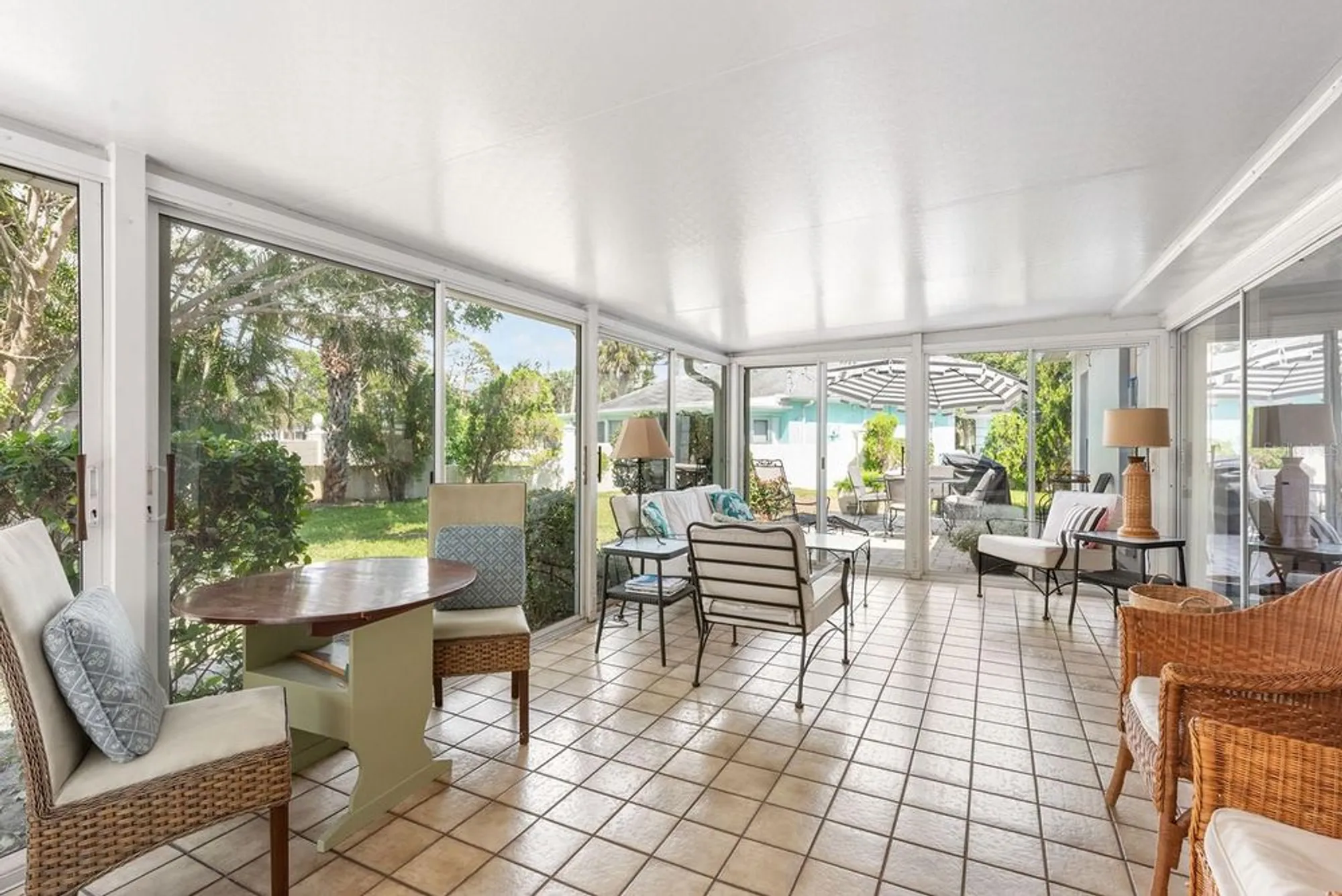 Property Slideshow image 34 of 73 | 1 curacao cir 44, Englewood, FL, 34223