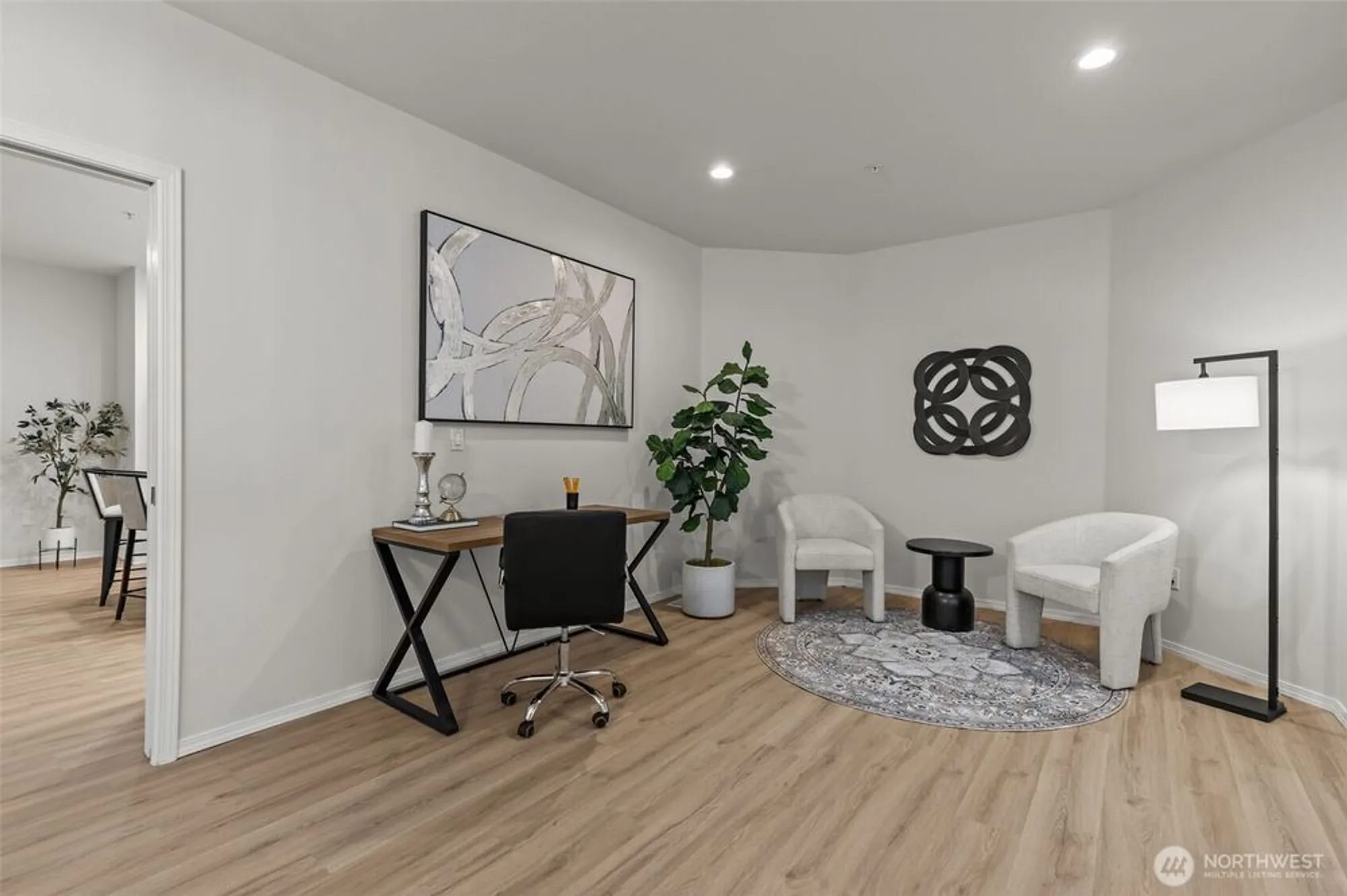 Property Slideshow image 11 of 40 | 22637 se 44th ln, Issaquah, WA, 98029