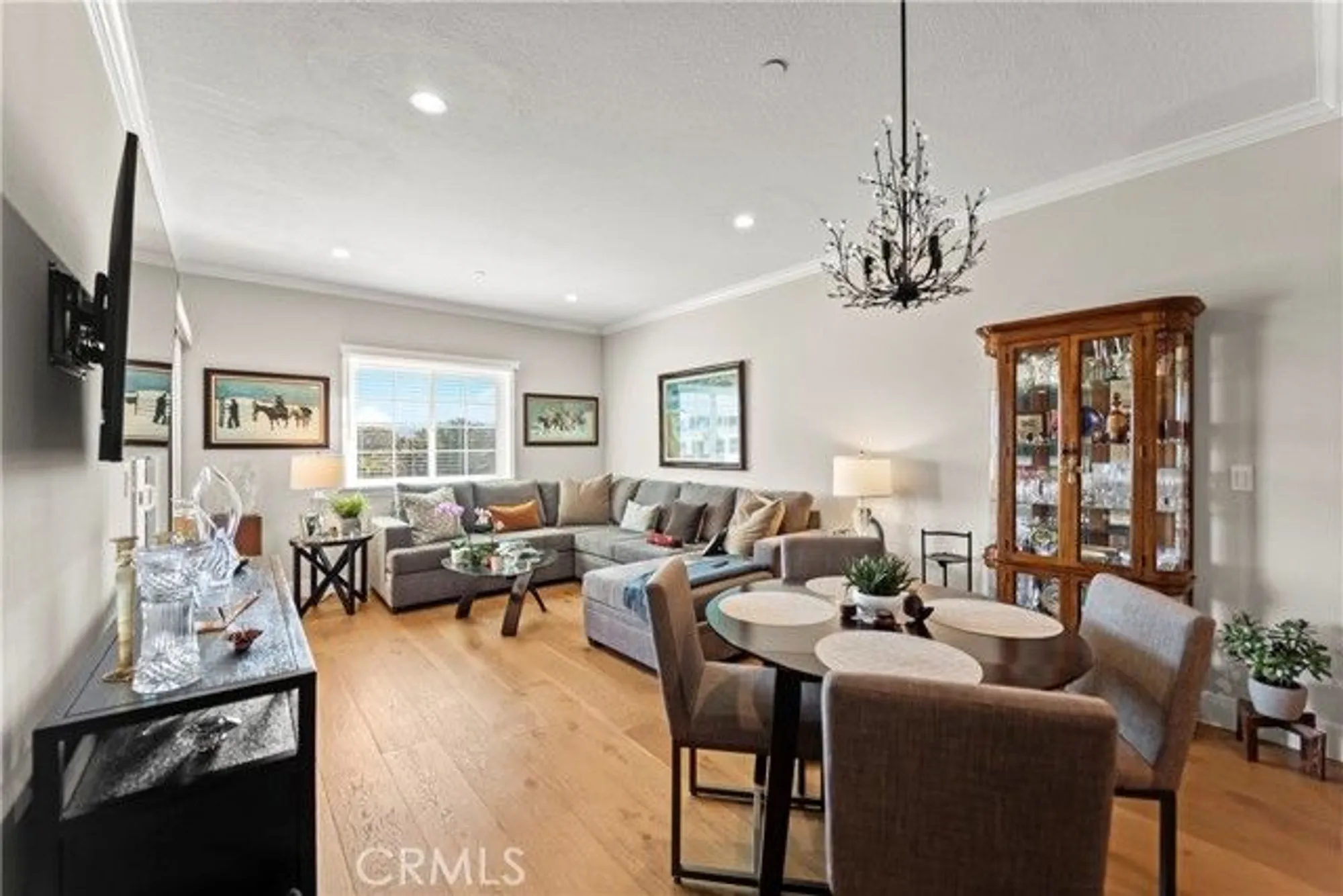 Property Slideshow image 17 of 32 | 326 hawthorne, Torrance, CA, 90503