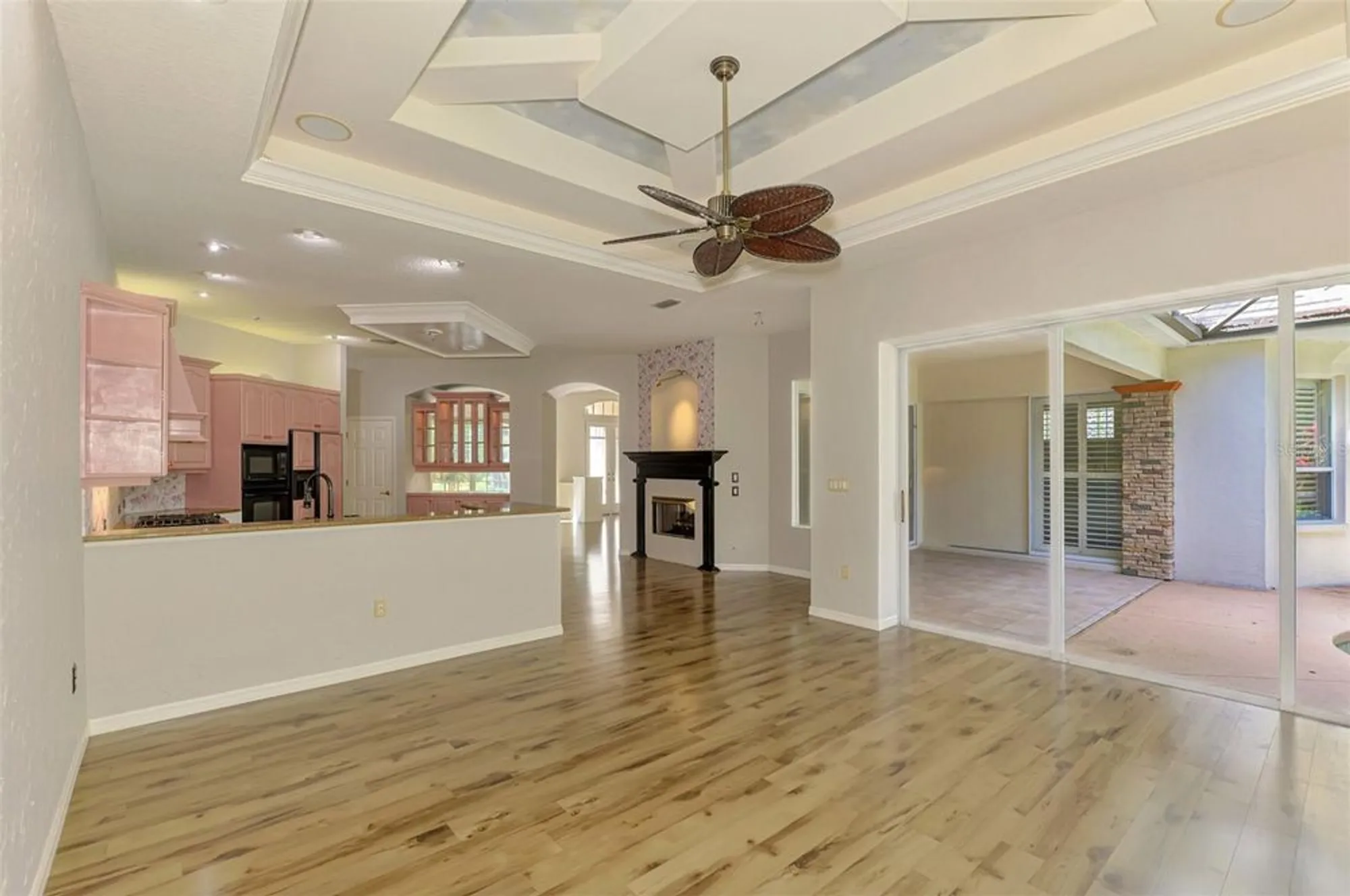 Property Slideshow image 31 of 79 | 4889 carrington cir, Sarasota, FL, 34243