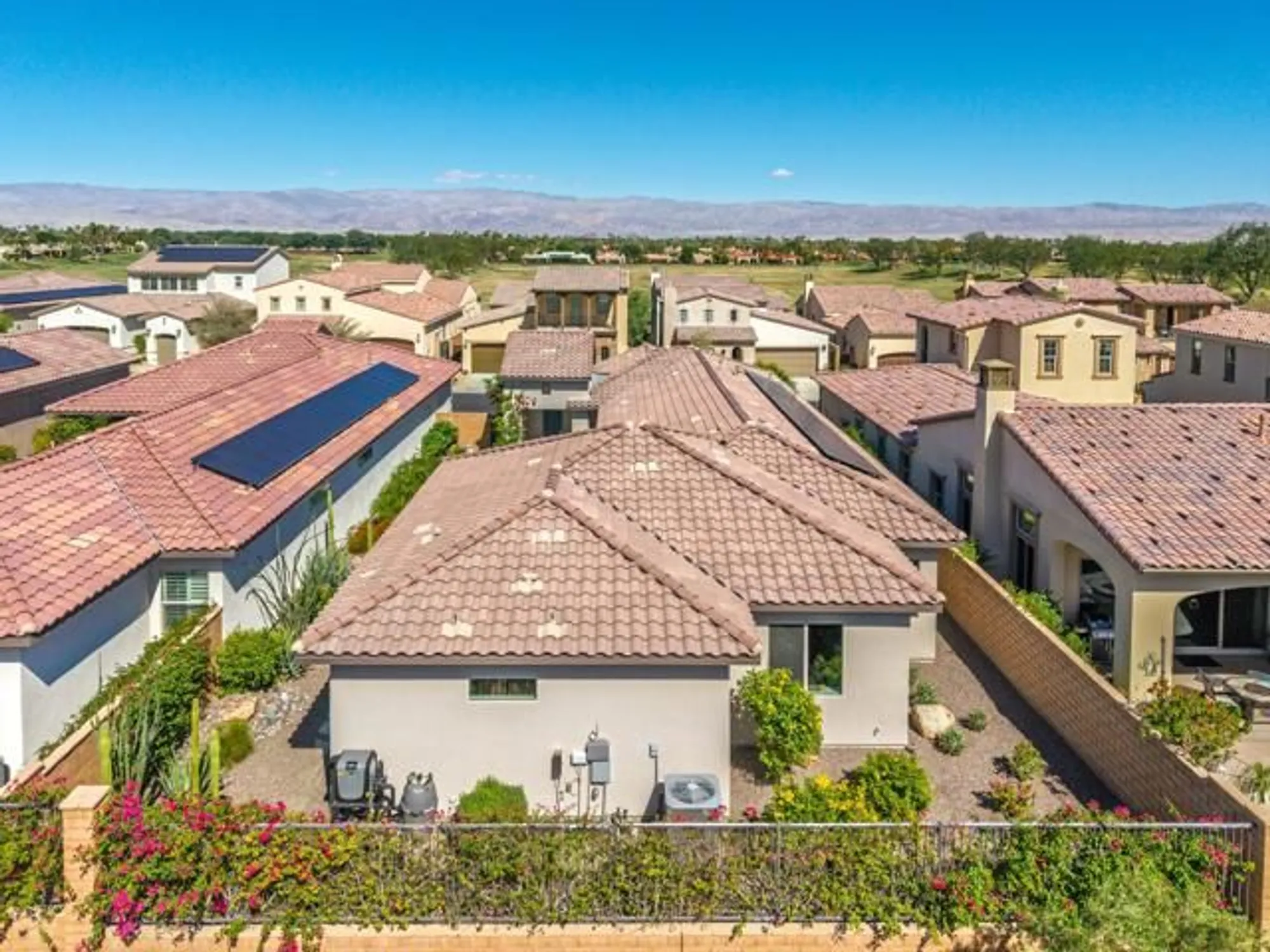 Property Slideshow image 7 of 43 | 80437 champions way, La Quinta, CA, 92253