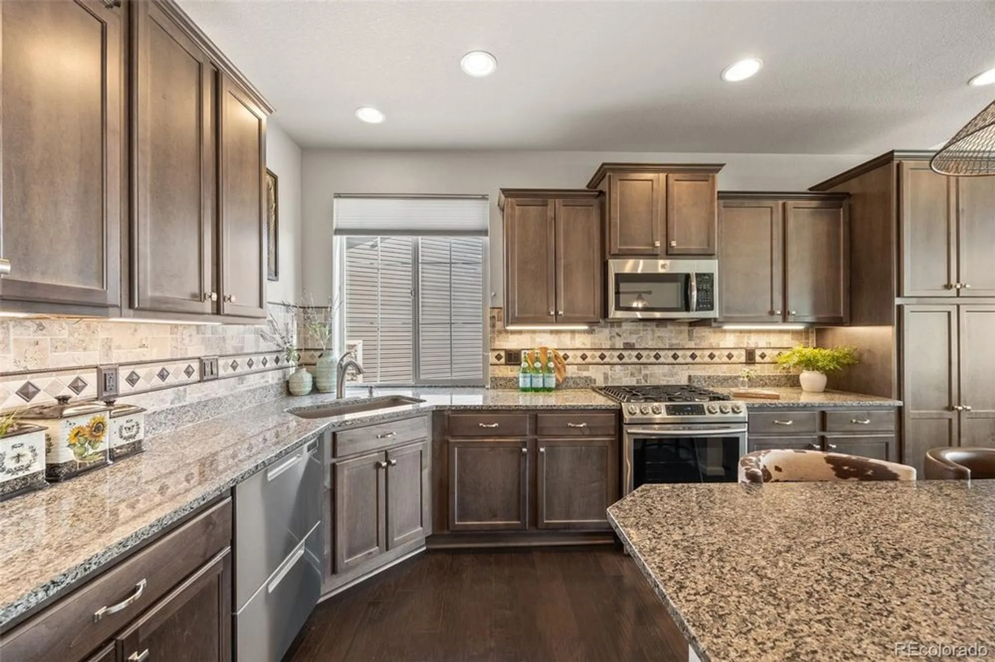 Property Slideshow image 8 of 49 | 20162 e 53rd pl, Denver, CO, 80249