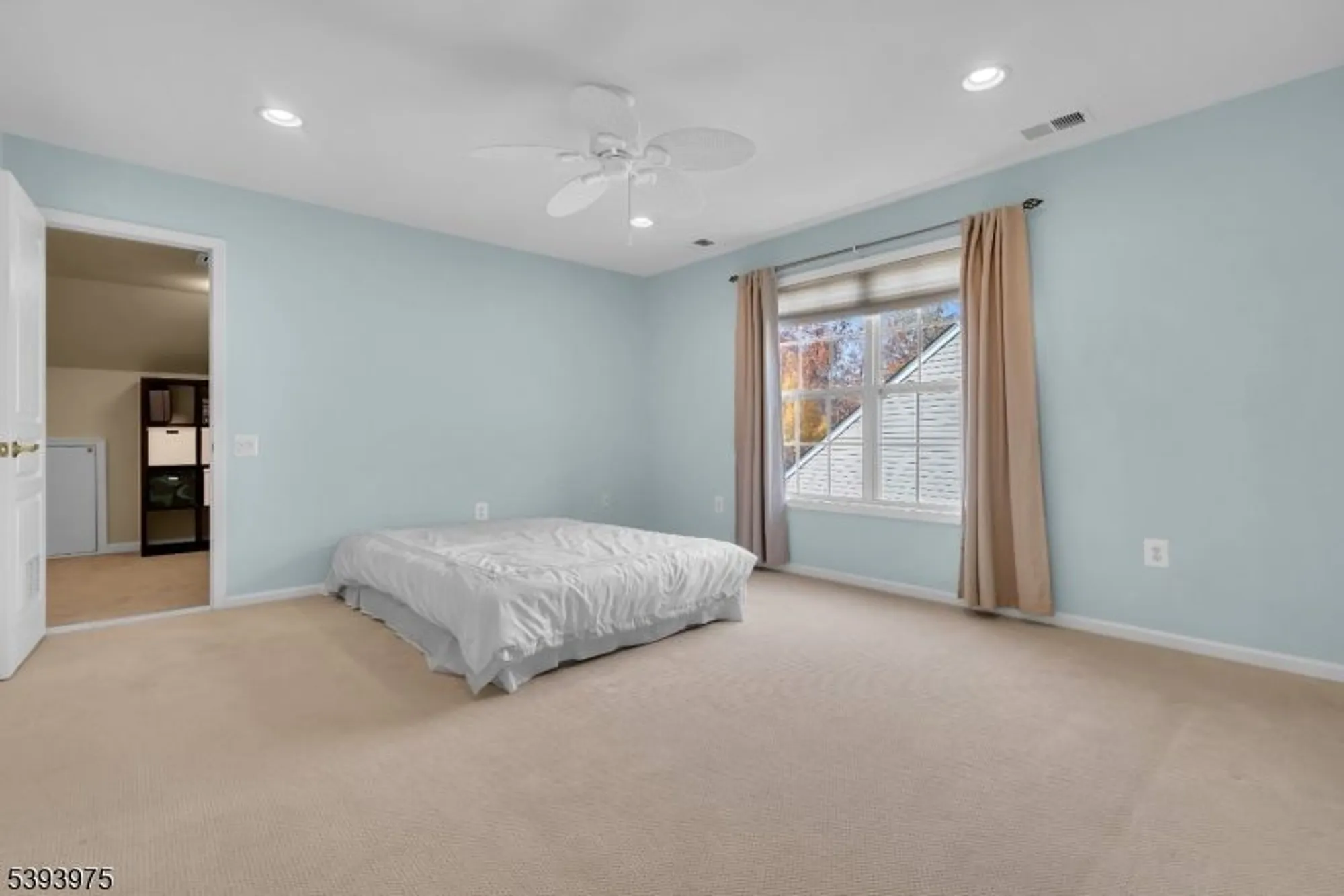 Property Slideshow image 44 of 50 | 236 knollcrest ct, Somerset, NJ, 08873