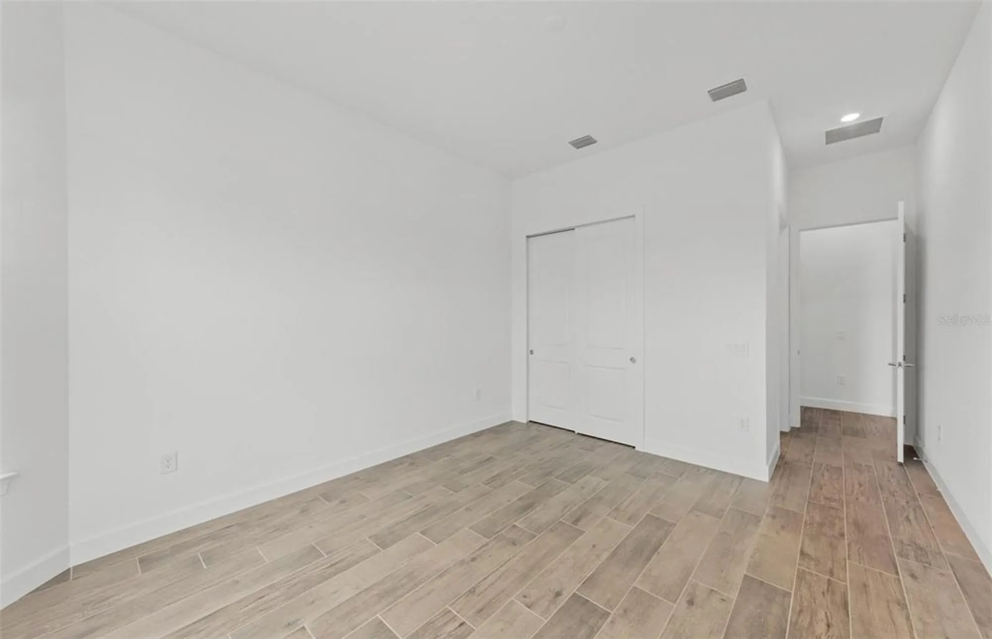 Property Slideshow image 29 of 37 | 5008 stoney point gln, Lakewood Ranch, FL, 34211