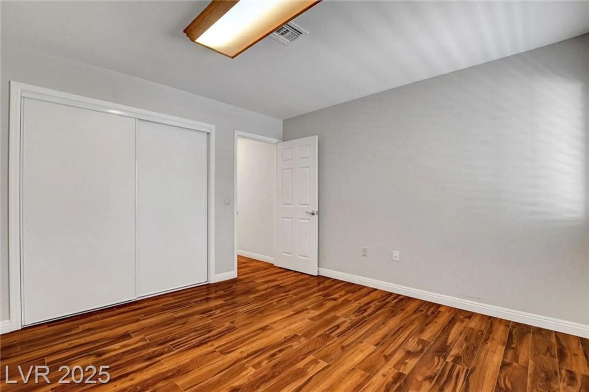 Property Slideshow image 41 of 54 | 2505 palmridge dr, Las Vegas, NV, 89134