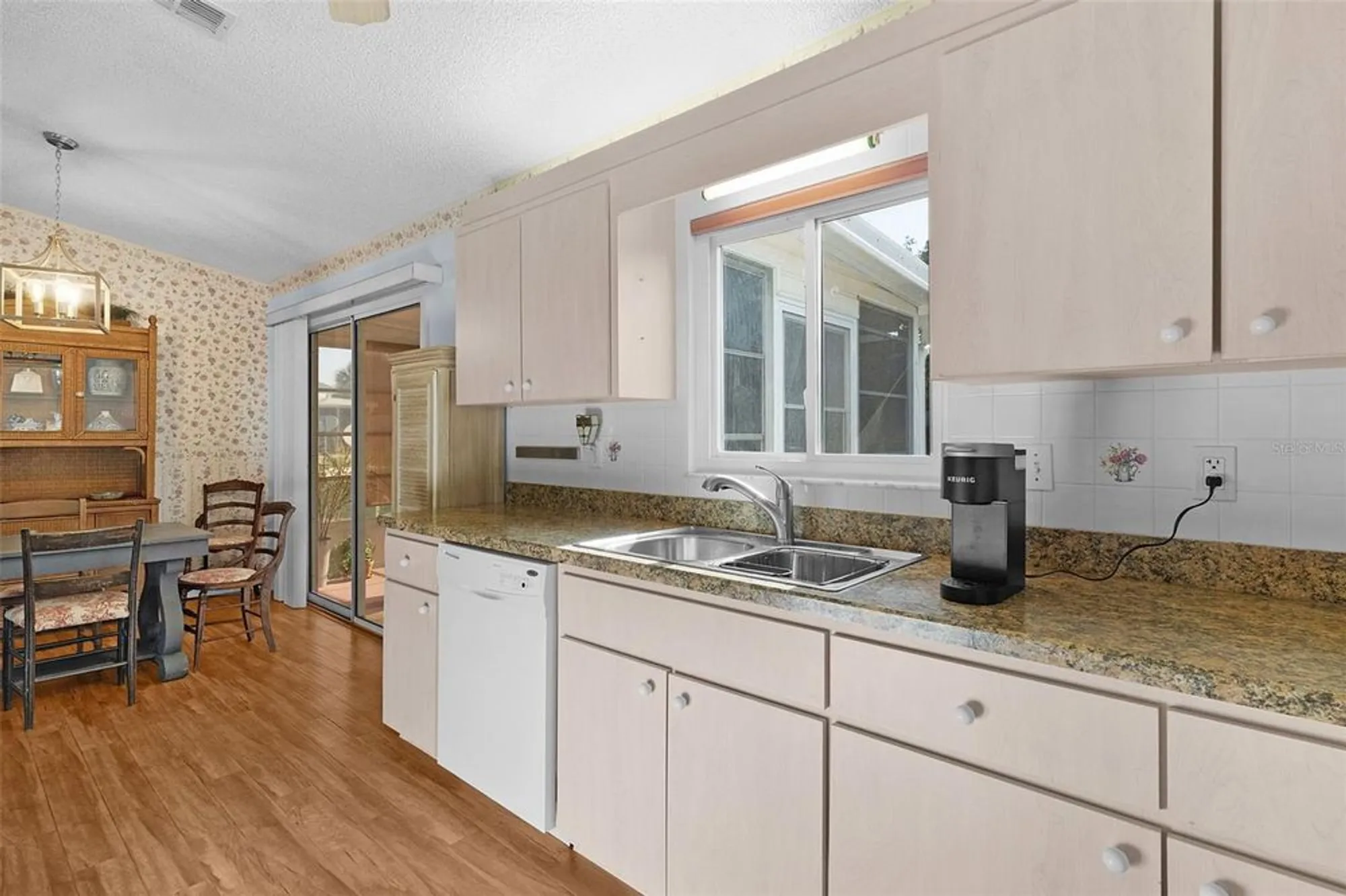 Property Slideshow image 14 of 31 | 17583 se 96th ave, Summerfield, FL, 34491