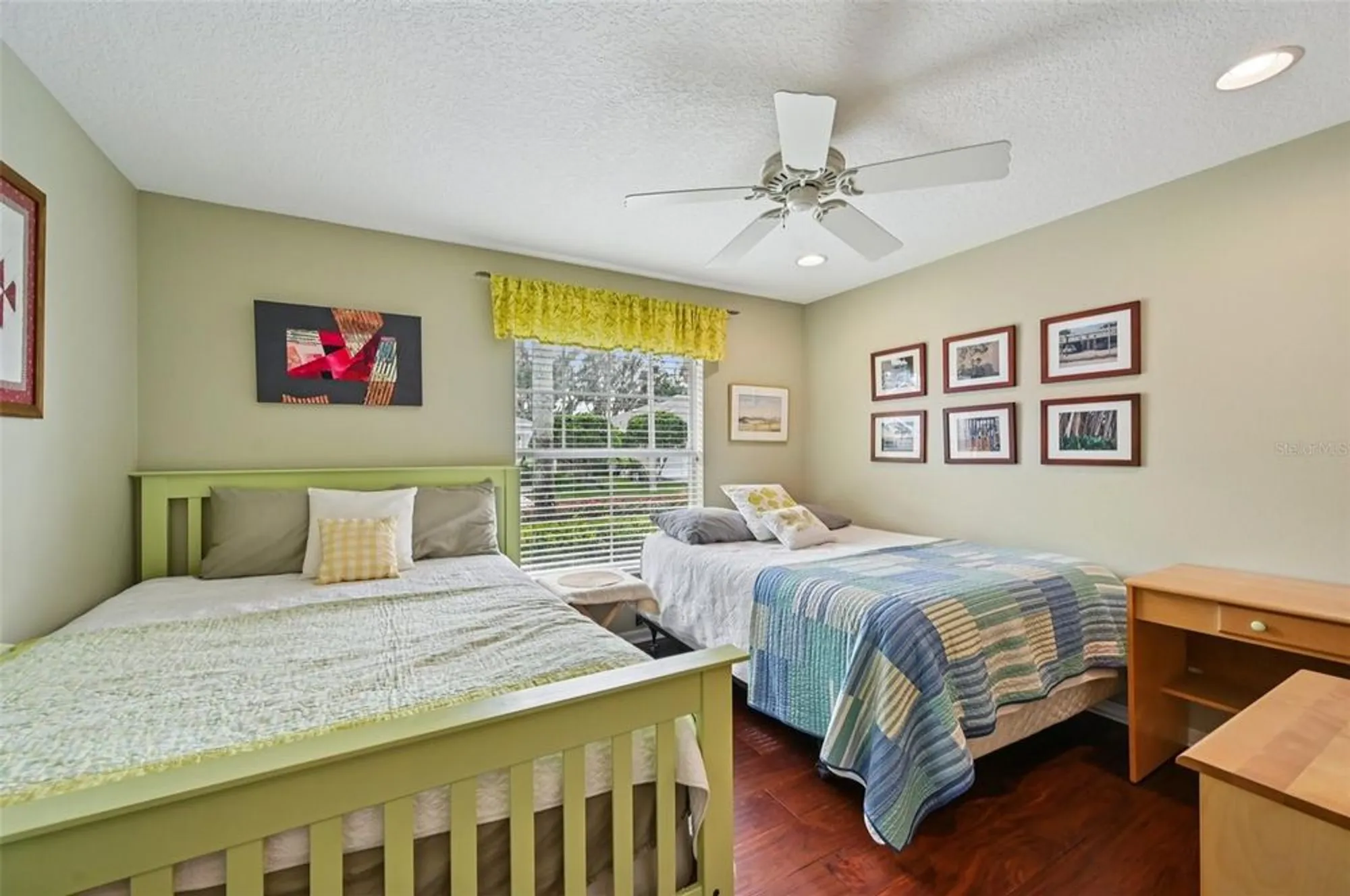 Property Slideshow image 21 of 61 | 2103 grantham greens dr, Sun City Center, FL, 33573