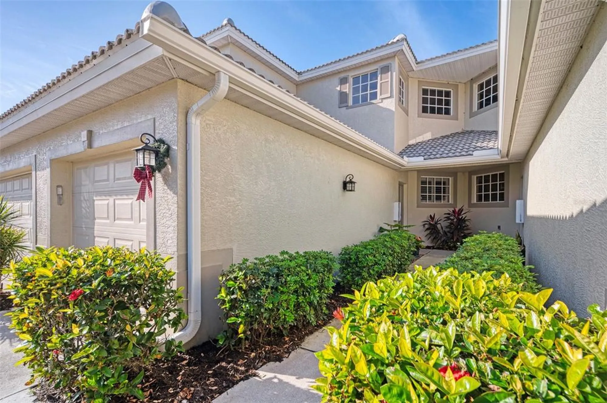 Property Slideshow image 3 of 81 | 3303 grand vista ct unit 201, Port Charlotte, FL, 33953