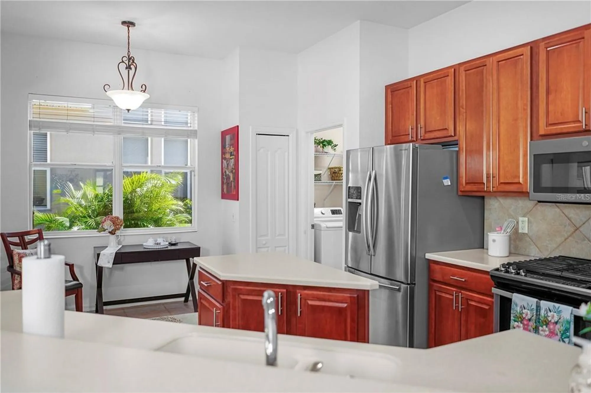 Property Slideshow image 8 of 48 | 443 noble faire dr, Sun City Center, FL, 33573