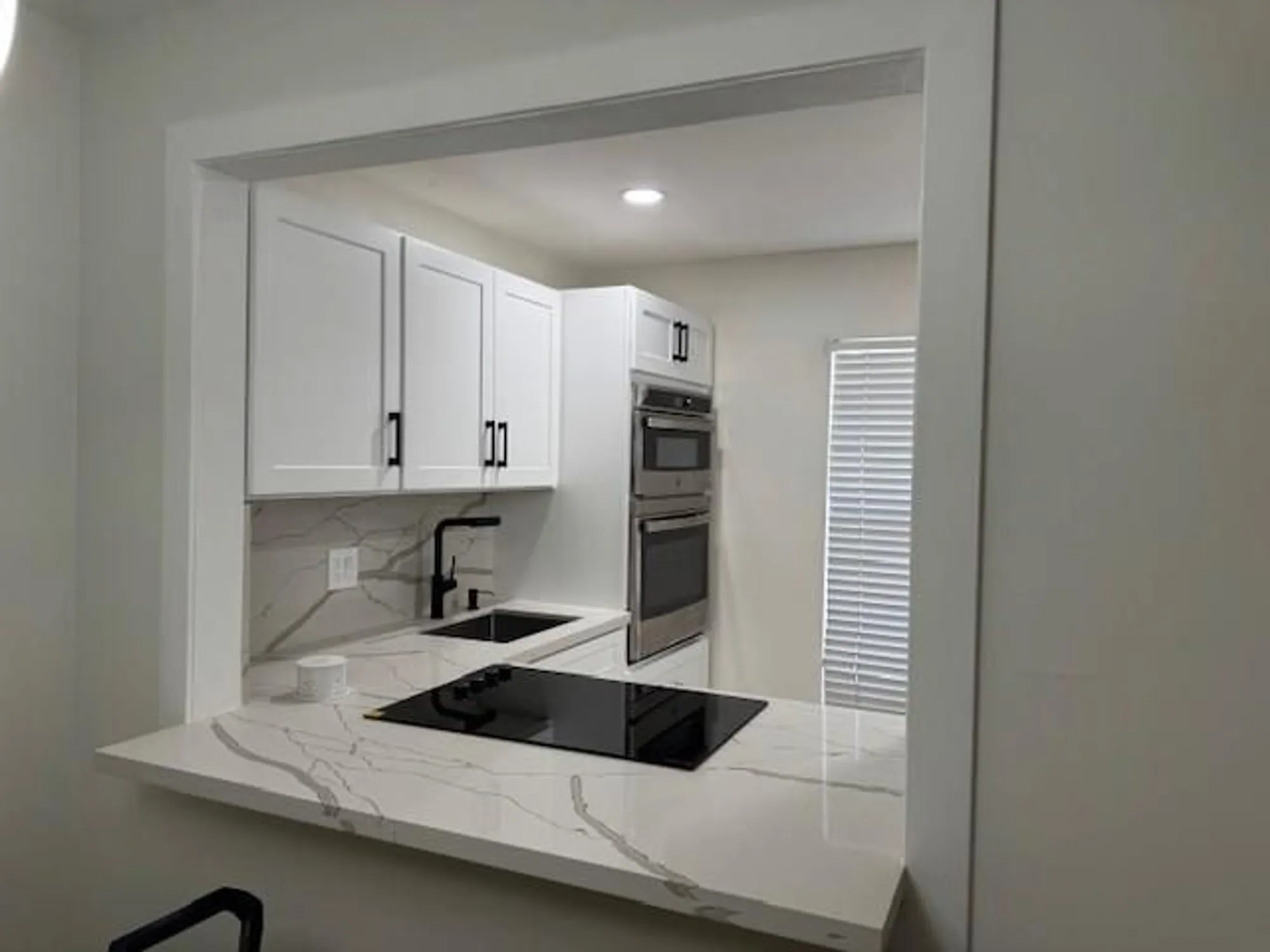 Property Slideshow image 7 of 27 | 6051 nw 61st ave 205, Tamarac, FL, 33319